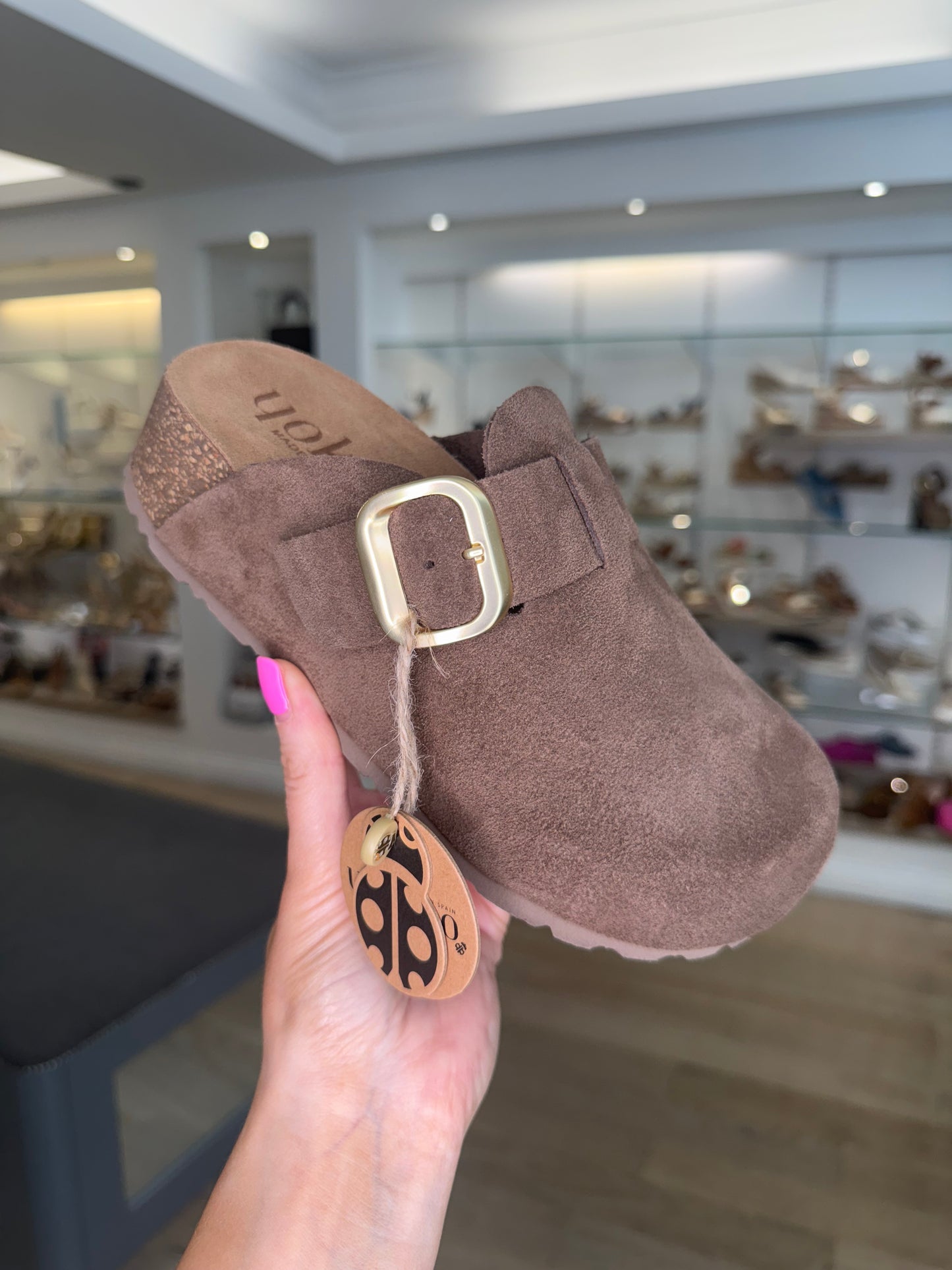 Yokono - Rich Mocha Brown Platform Mule Clog With Matt Gold Buckle Trim