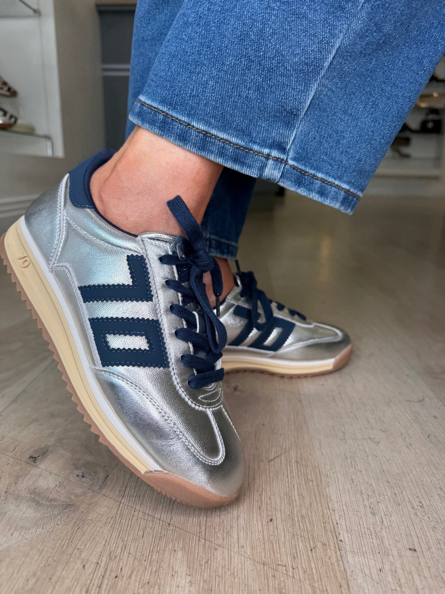 Back 70 - Metallic Silver Trainer With Navy Trim
