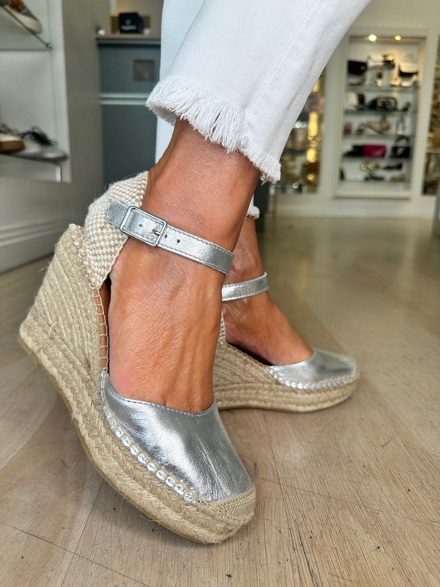 Viguera - Metallic Silver Closed Toe Espadrille Wedge