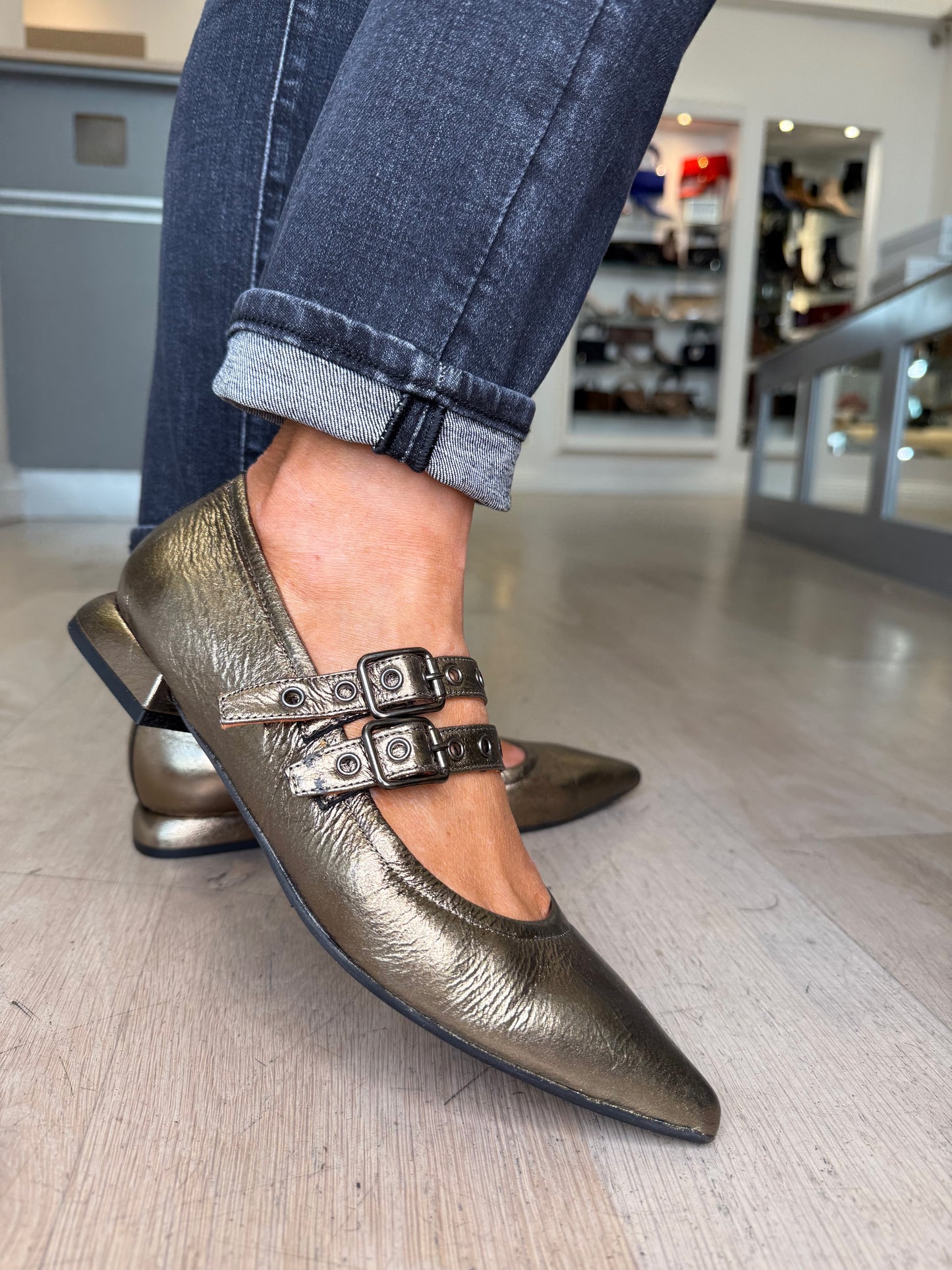 Marian - Metallic Antique Gold Nappa Leather Pointy Toe Pomp