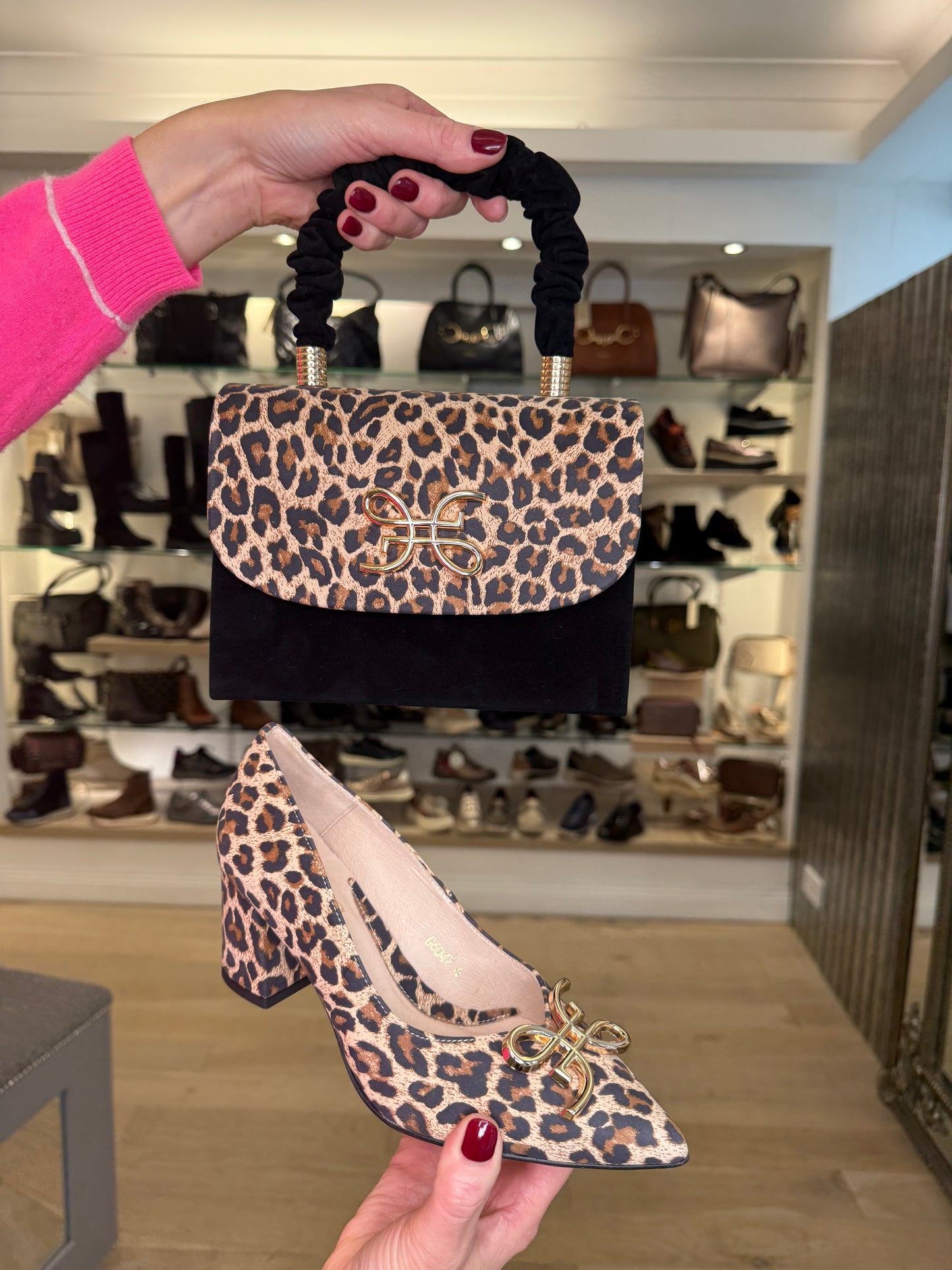 Emis - Leopard Print Pointy Toe Block Heel Court Shoe