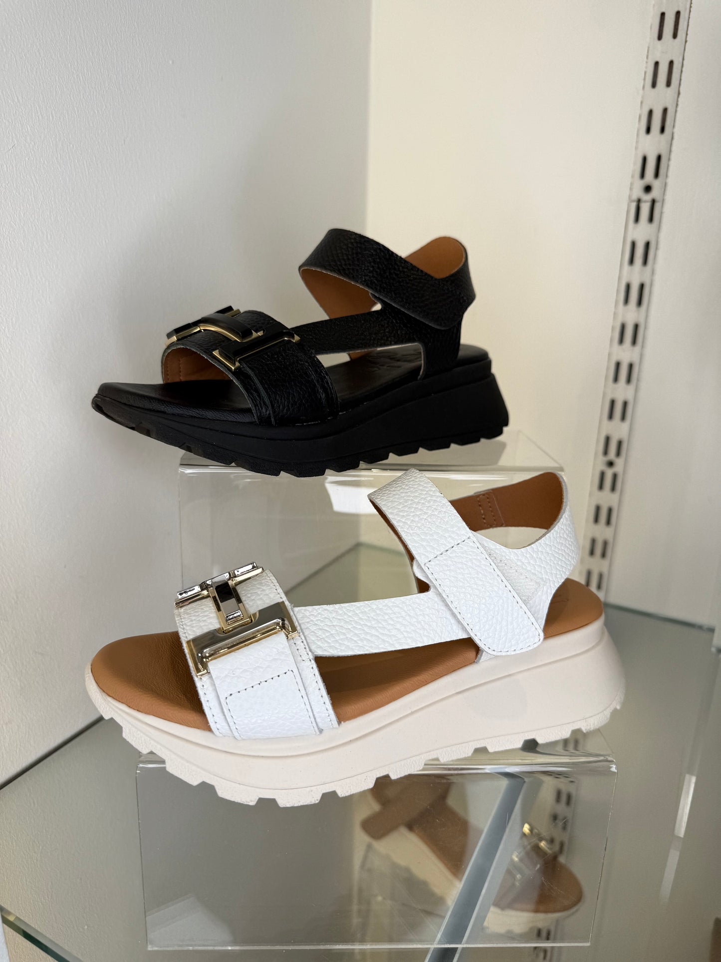 Oh My Sandals - White Leather Sporty Sole Sandal With Silver/Gold Trim