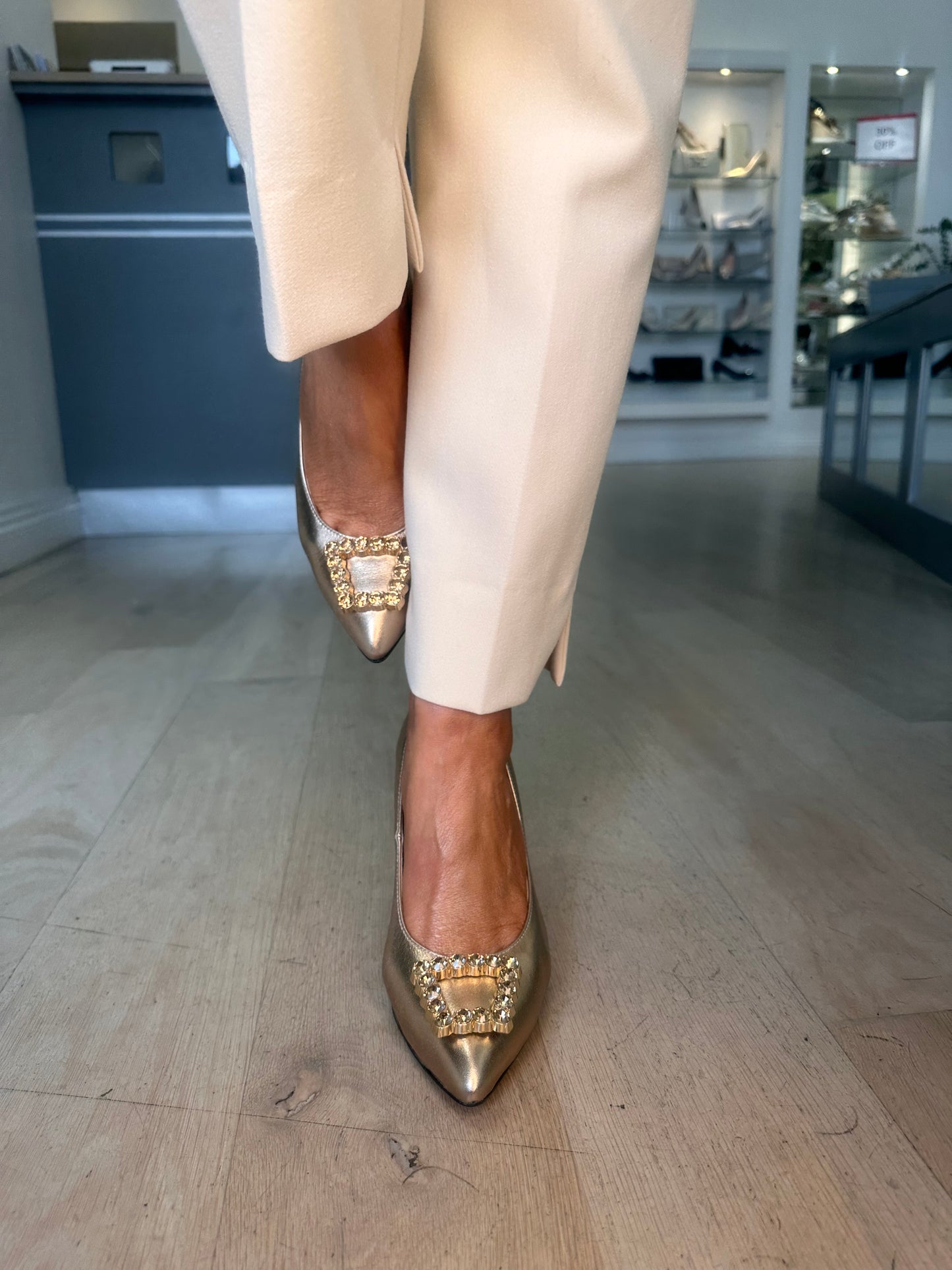 Emis - Antique Bronze Court Shoe With Bronze Stone Trim