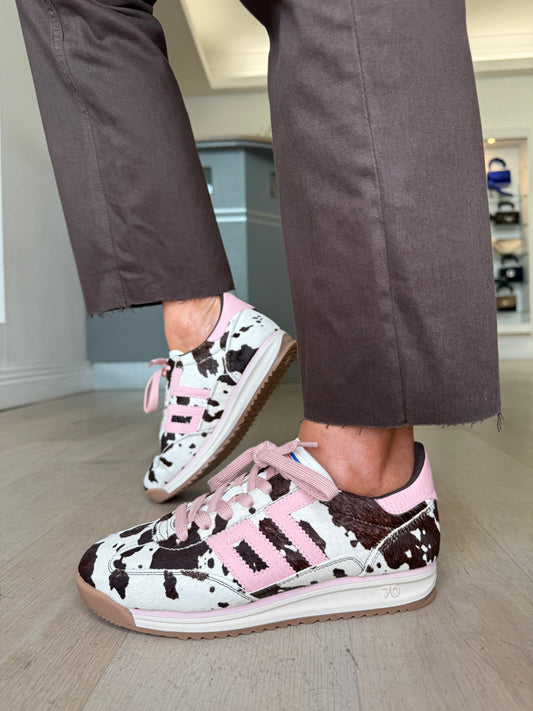 Back 70 - Jogger Dark Brown/ Cream Cow Print Trainer With Pink Trim