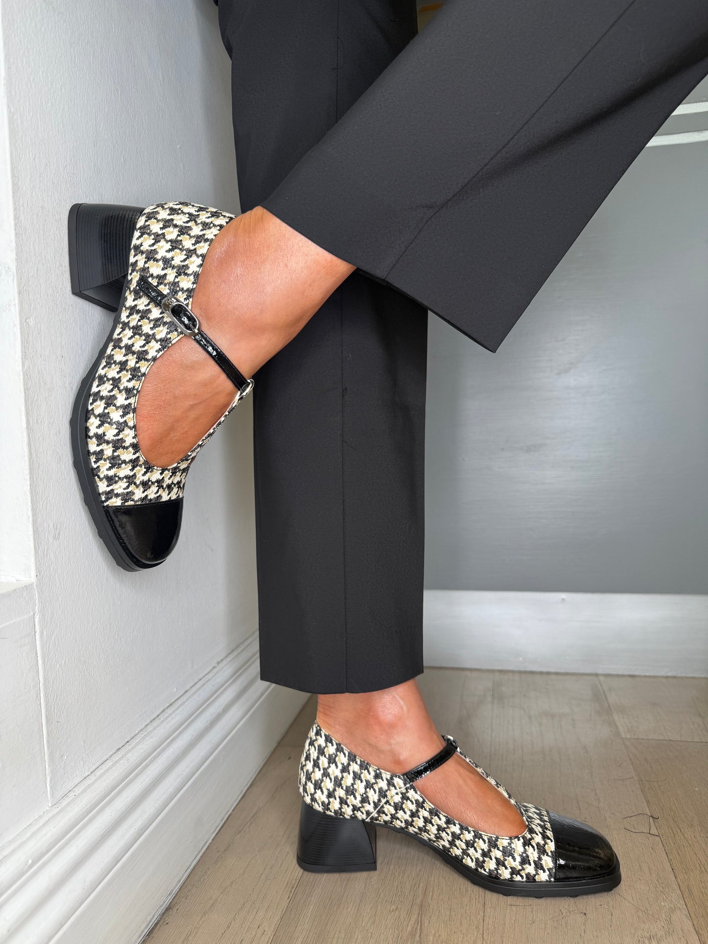 Hispanitas - Black/Cream Houndstooth T-Bar Square Toe Shoe