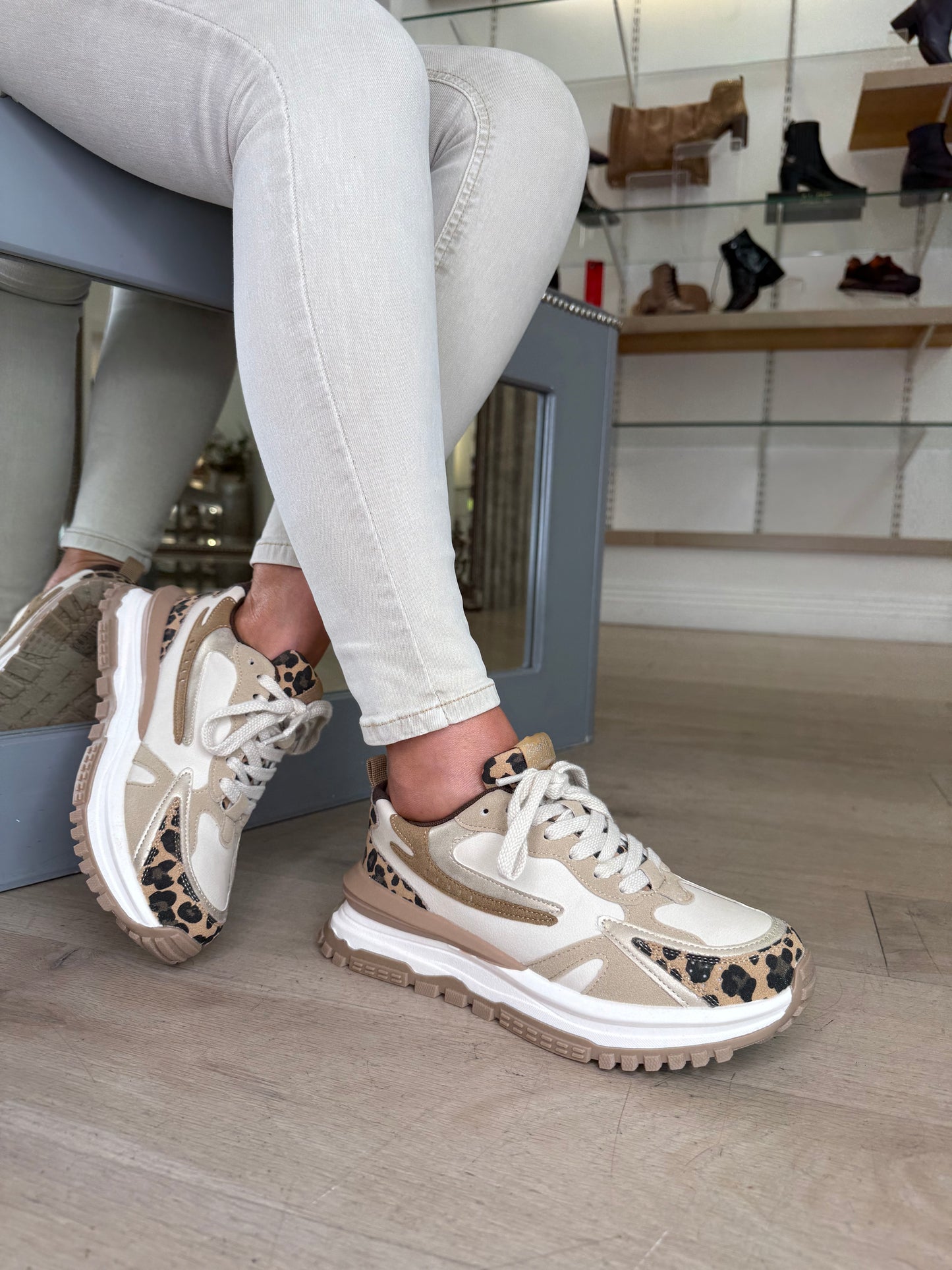 Blowfish Malibu - Leo Leopard Print / Cream Multi Lace Up Chunky Trainer