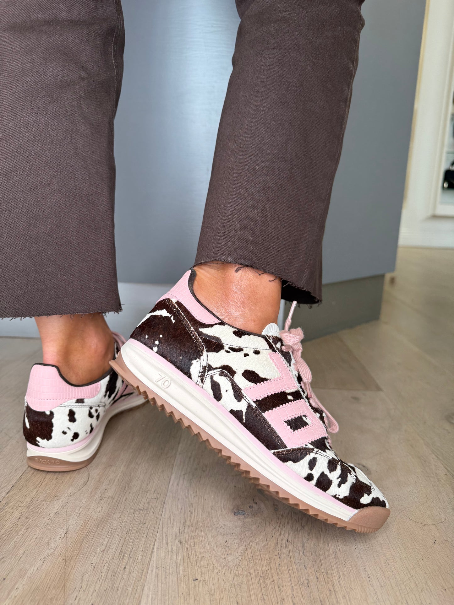 Back 70 - Jogger Dark Brown/ Cream Cow Print Trainer With Pink Trim