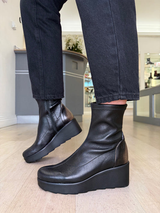 Jose Saenz -Black Stretch Leather Wedge Boot With Soft Bronze & Camel Trim