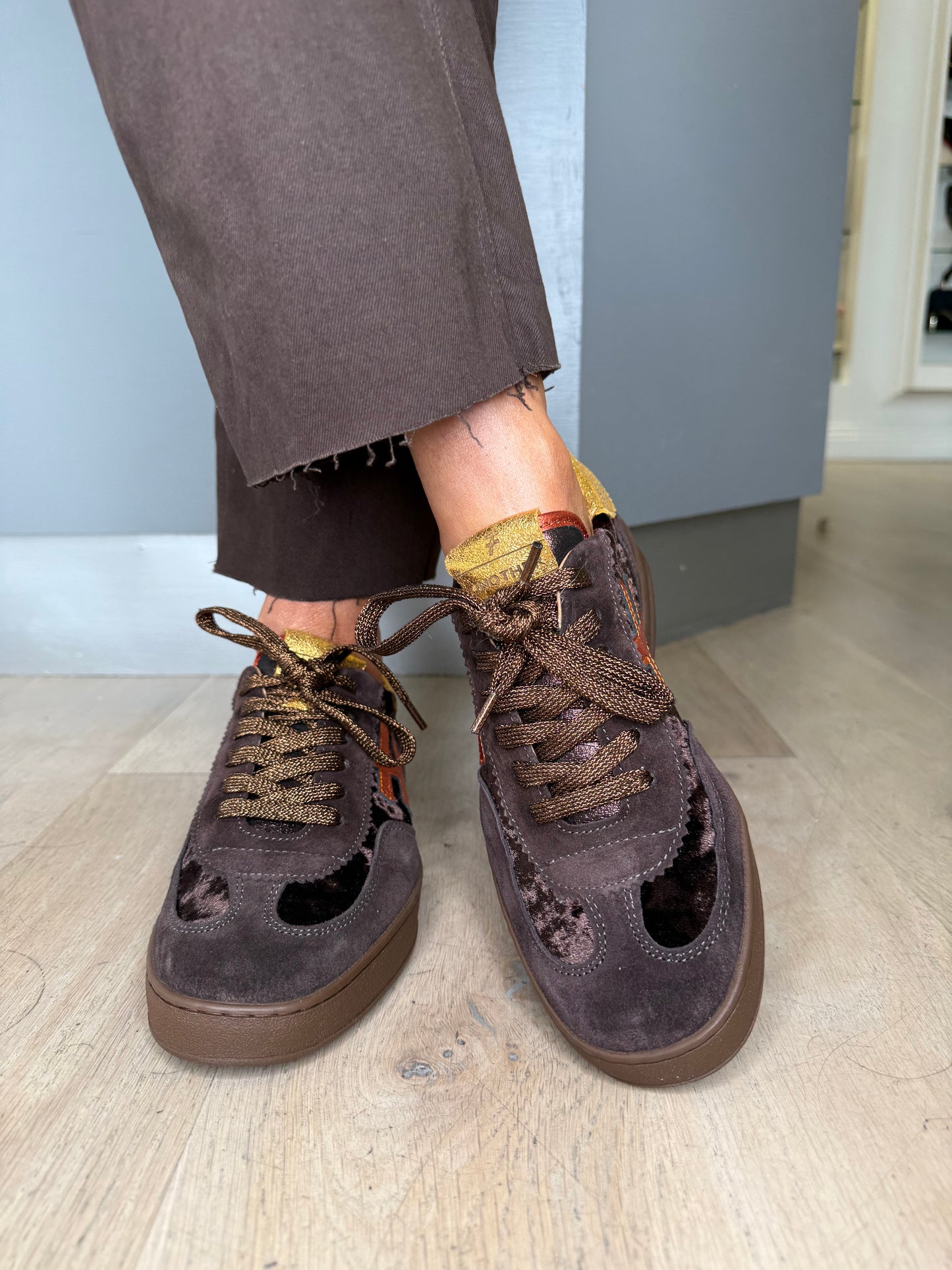 Another Trend - Chocolate Brown Suede/Velvet Trainer With Metallic Orange & Gold Trim
