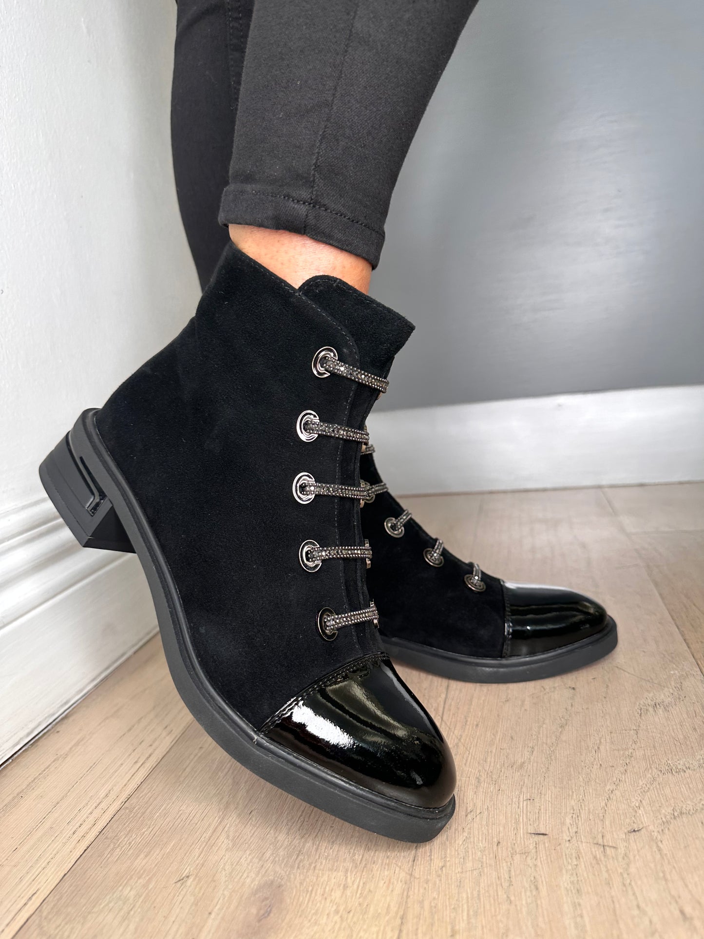 Loretta Vitale - Black Suede & Patent Boots