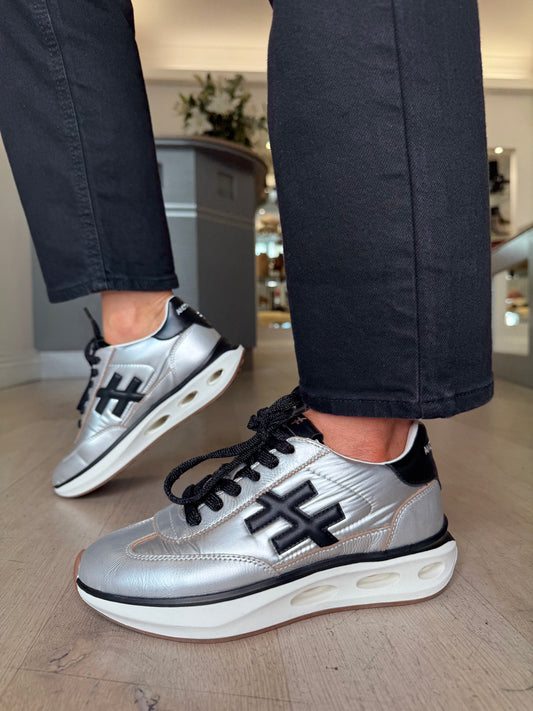 Another Trend - Silver Sporty Sole Trainer