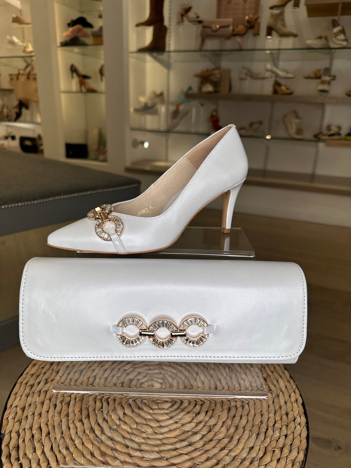 Emis -Pearlised White Mid Heel Court With Diamante Chain Trim