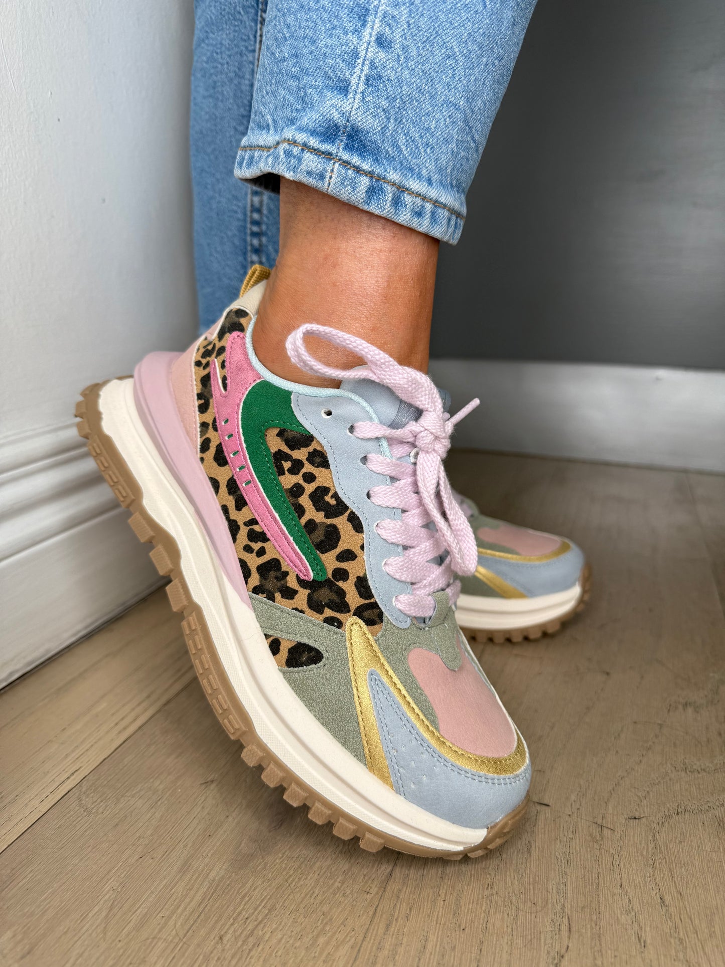 Blowfish Malibu - Leo Leopard Suede/ Multi Pastel Combo Retro Lace Up Chunky Trainer