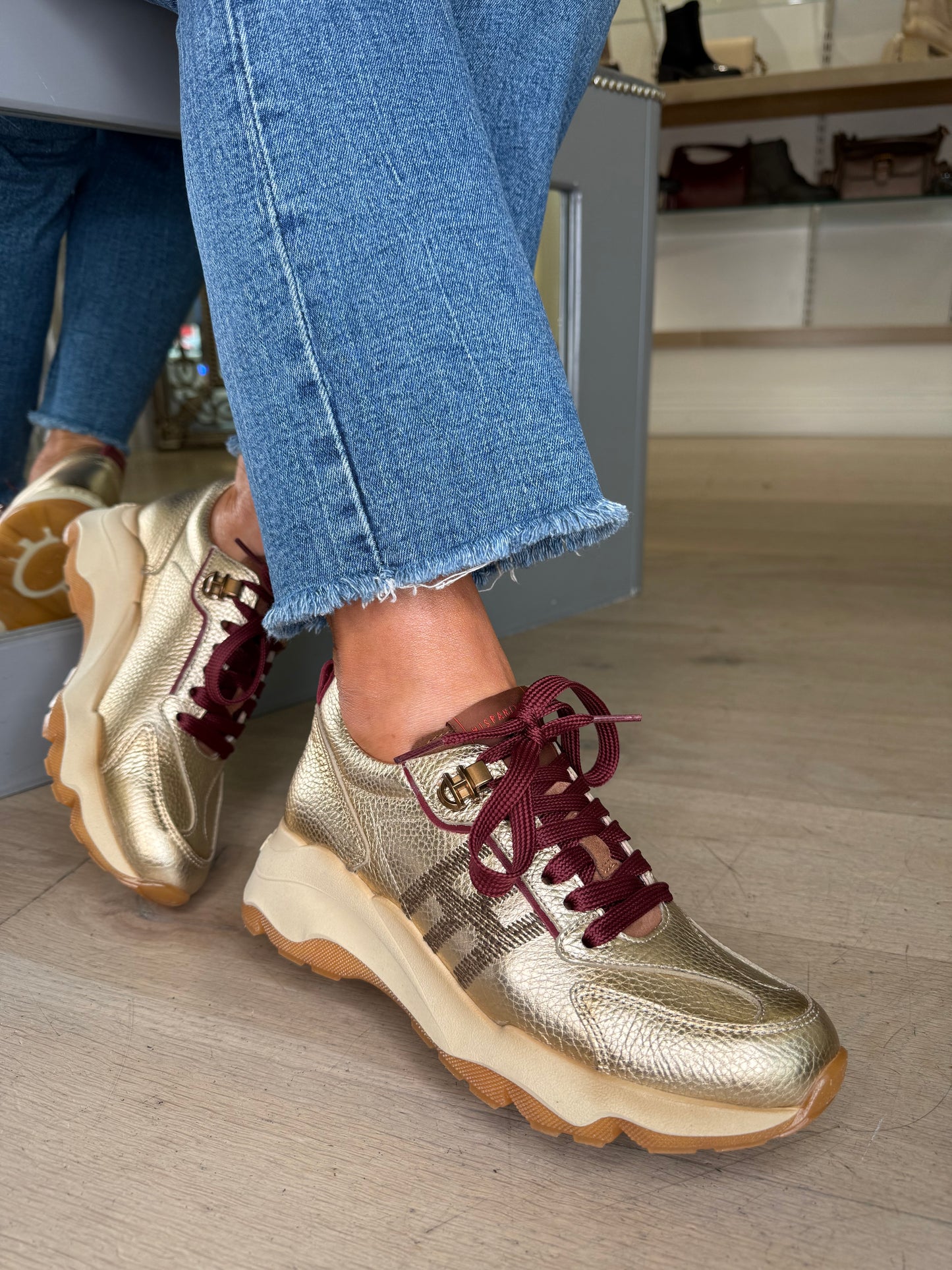 Hispanitas - Antique Gold Trainer With Wine Lace & Trim