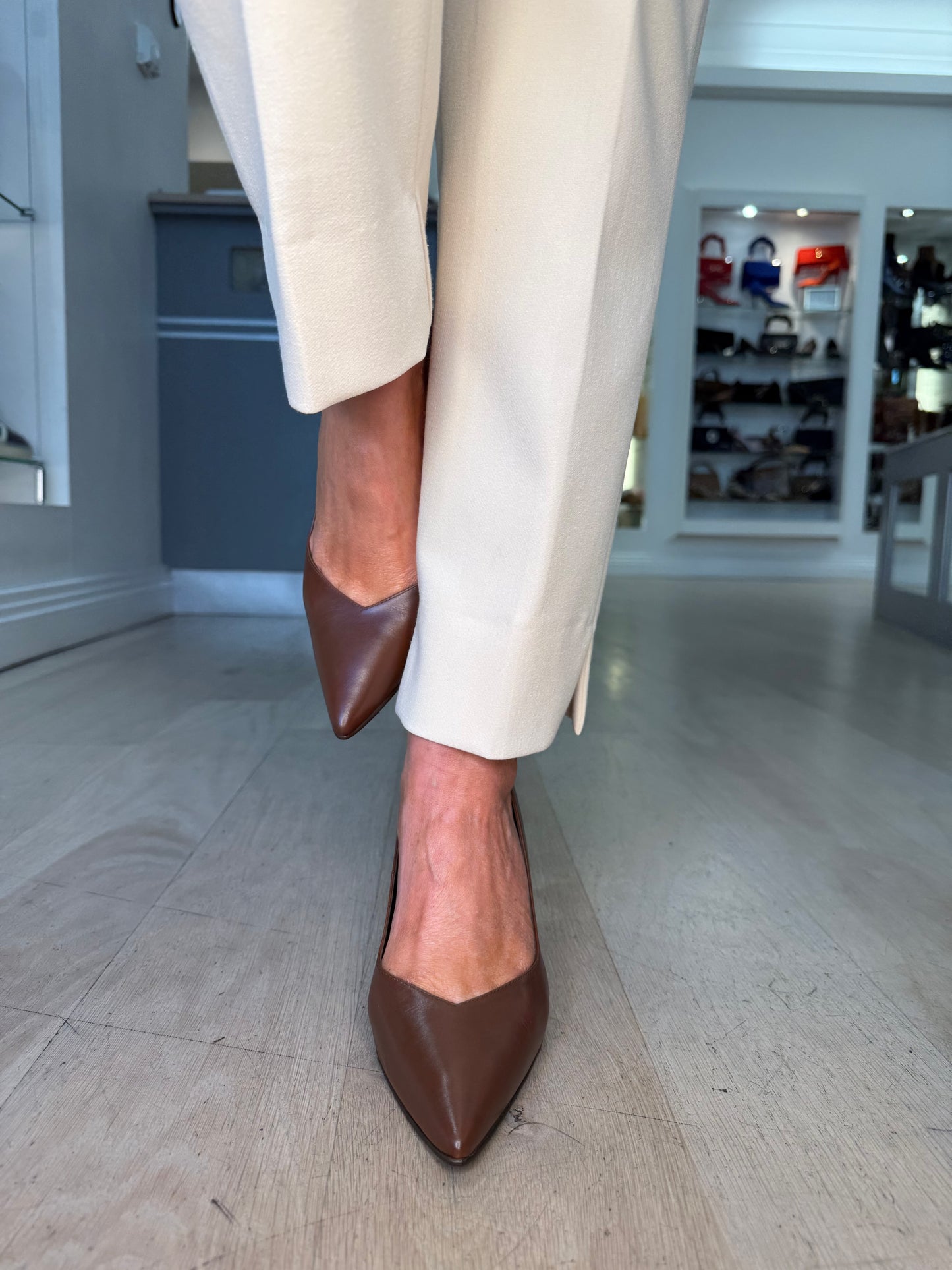 Lodi - Rich Brown Leather Pointy Toe Court Shoes