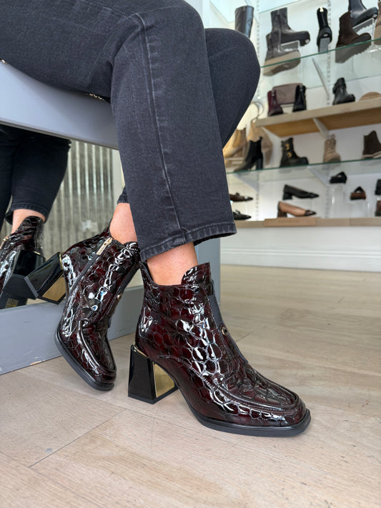 Loretta Vitale -Bordo/ Black Croc Patent Square Toe Block Heel Boot