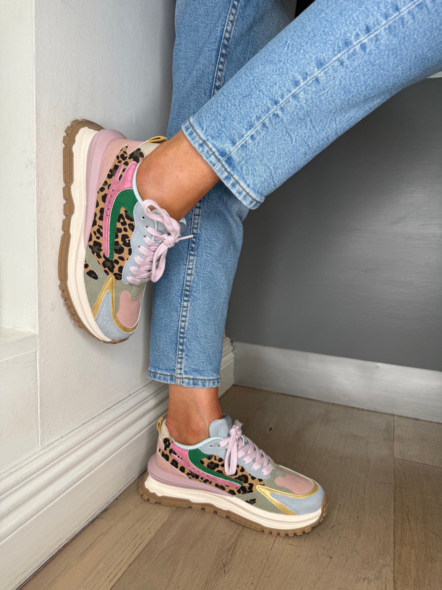 Blowfish Malibu - Leo Leopard Suede/ Multi Pastel Combo Retro Lace Up Chunky Trainer