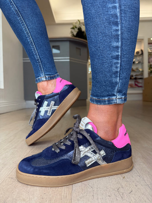 Another Trend - Dark Navy & Silver Trim Trainer