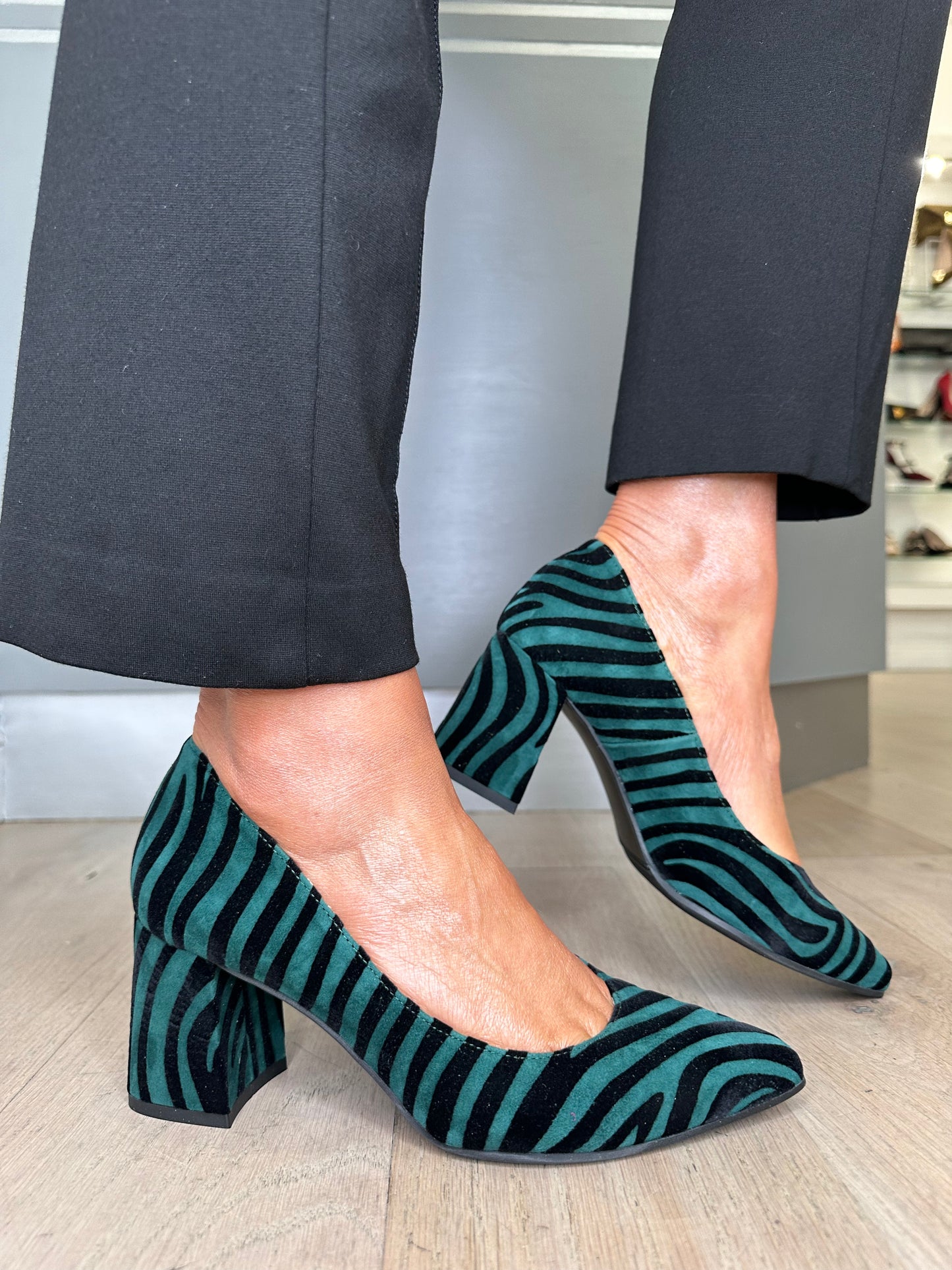 Marian - Teal/Black Zebra Print Pointy Toe Shoe Wit Mid block Heel