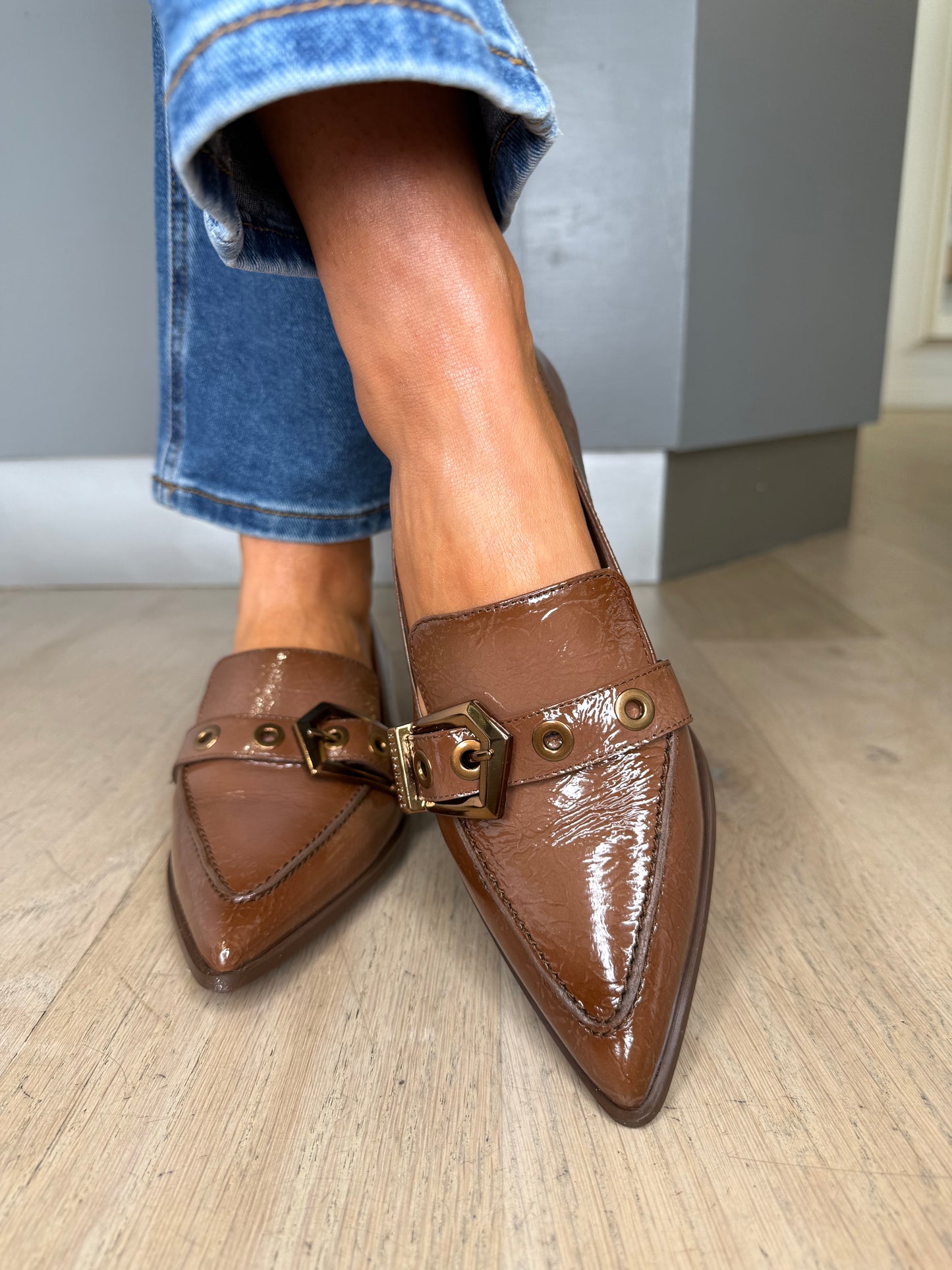 Hispanitas - Rich Flexy Patent Mocha Pointy Toe Slip On Shoe