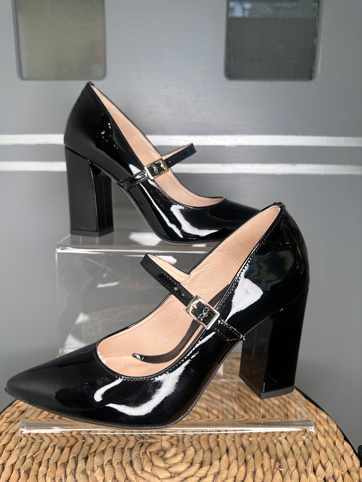 Emis - Black Patent Maryjane With Block Heel
