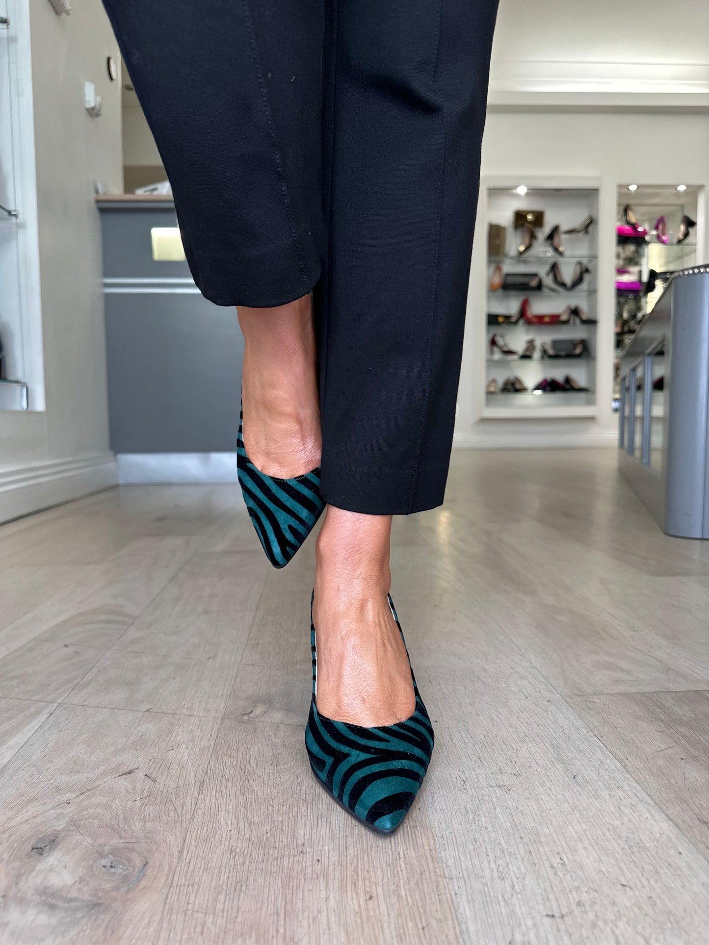 Marian - Teal/Black Zebra Print Pointy Toe Shoe Wit Mid block Heel