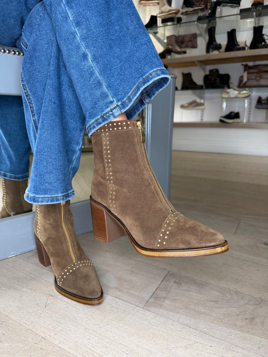 Alpe - Tobacco Suede Zip Up Pointy Toe Boot With Block Heel & Gold Stud Trim