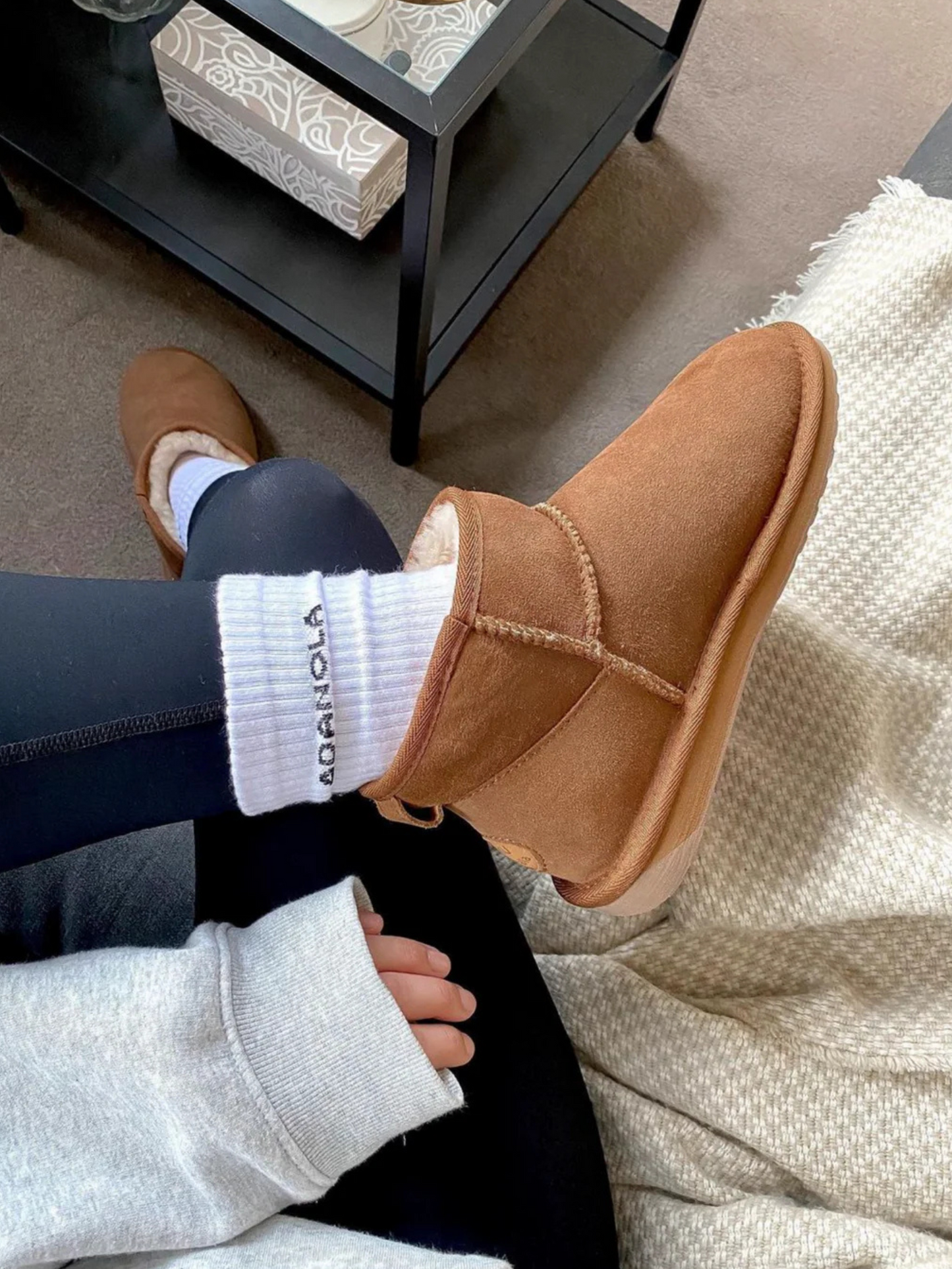 Emu Australia - Stinger Micro Boot in Chestnut