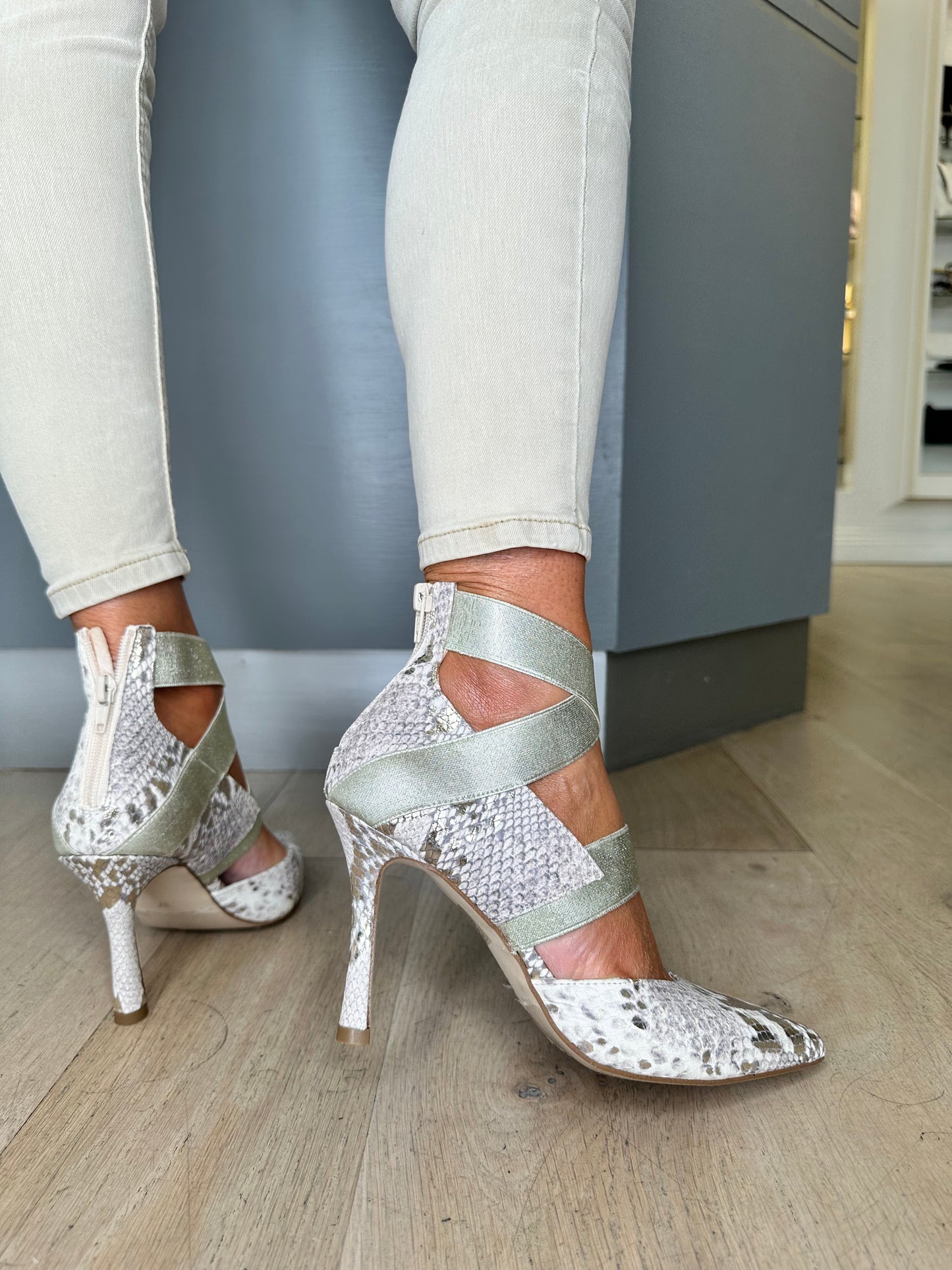 Marian -Cream / Gold Snake Print Pointy Shoe Strappy Court Shoe