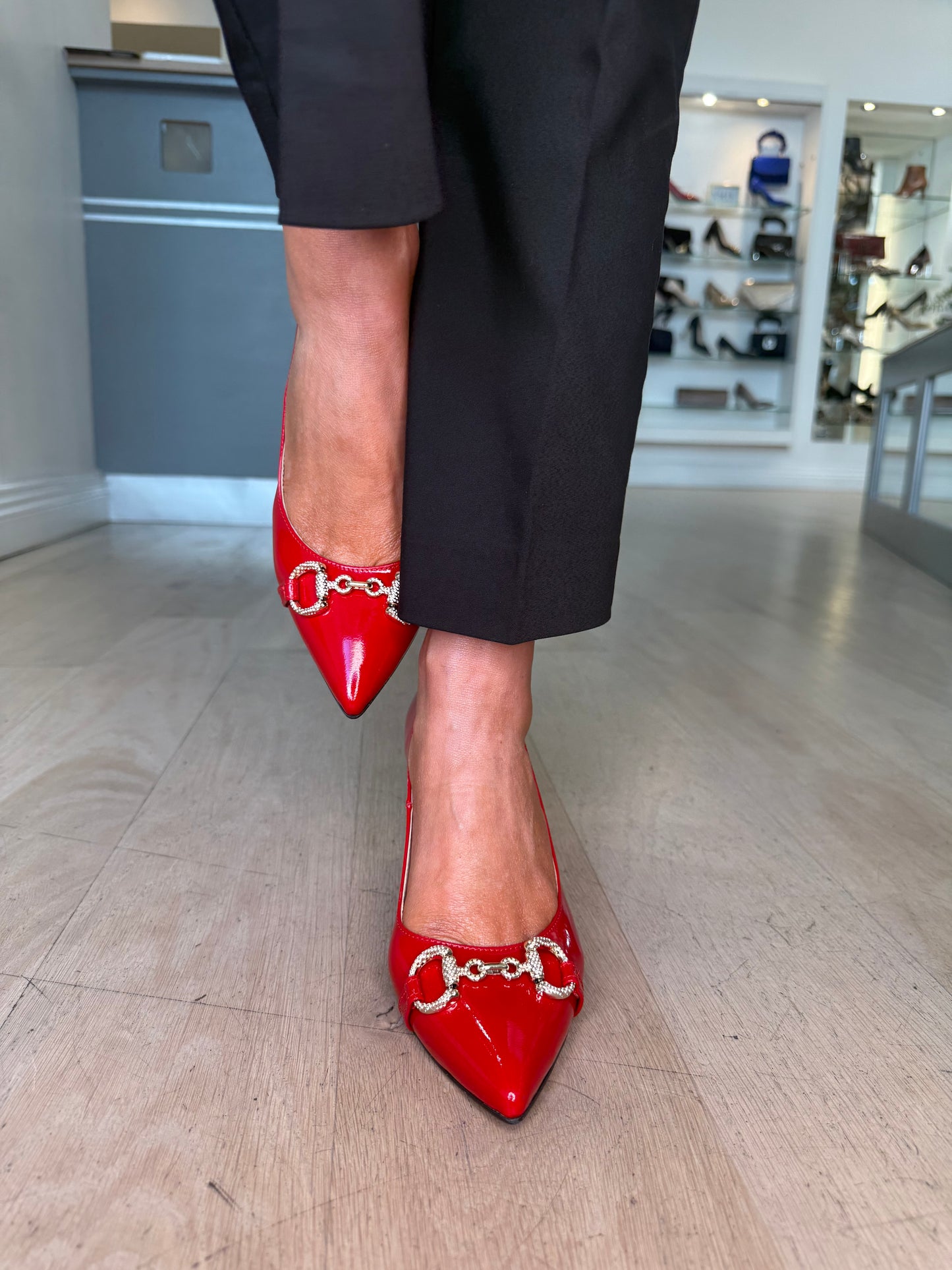 Emis - Red Patent Pointy Toe Mid Heel Court Shoe With Gold Trim