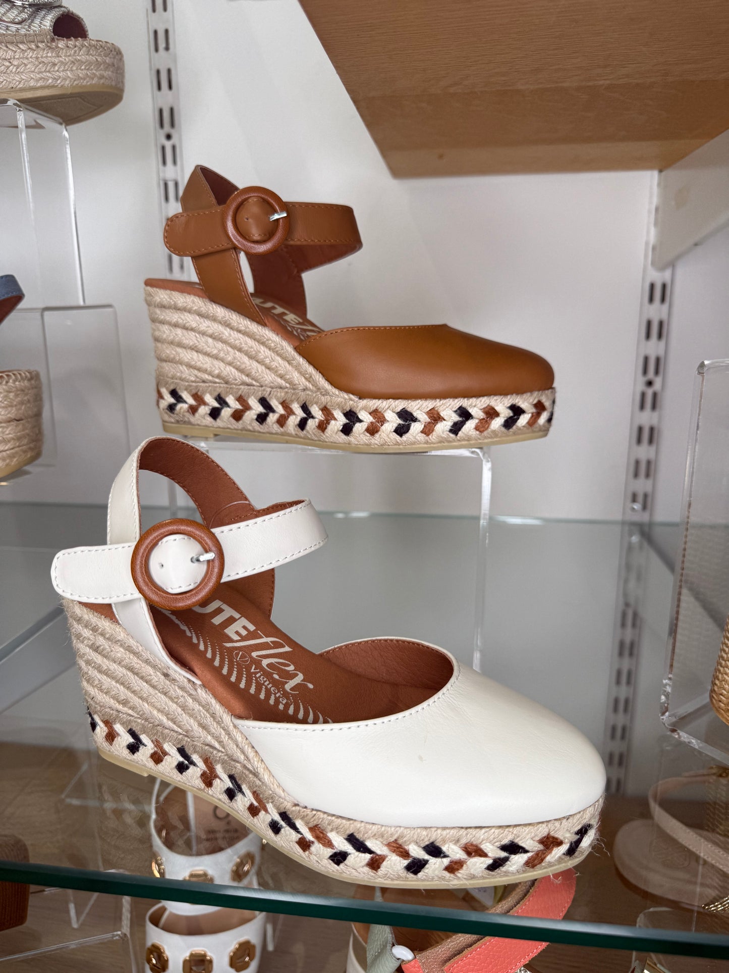 Viguera - Cream Leather Espadrille Wedge