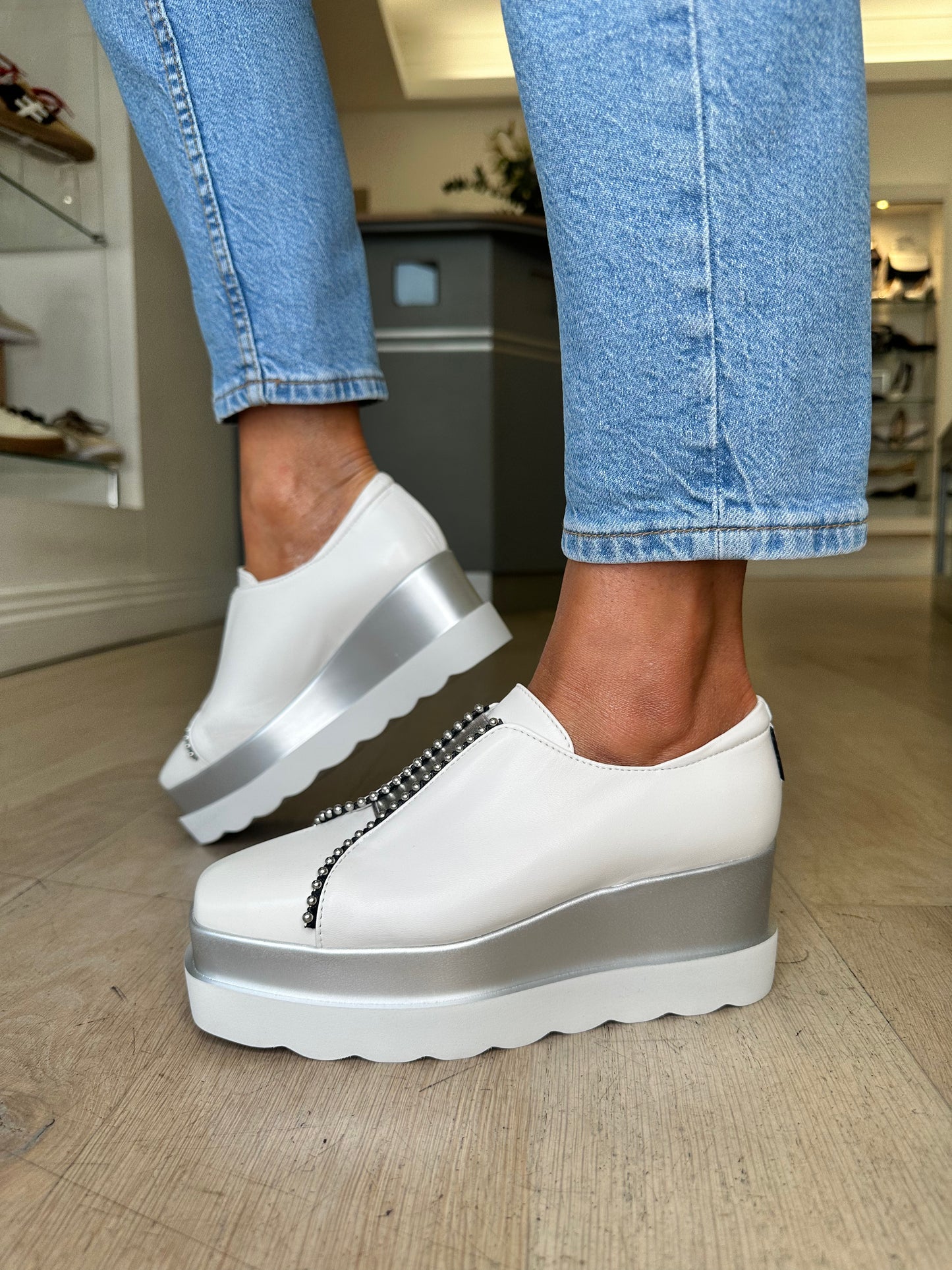 Marco Moreo - White / Silver Trim Chunky Sole Slip On Show