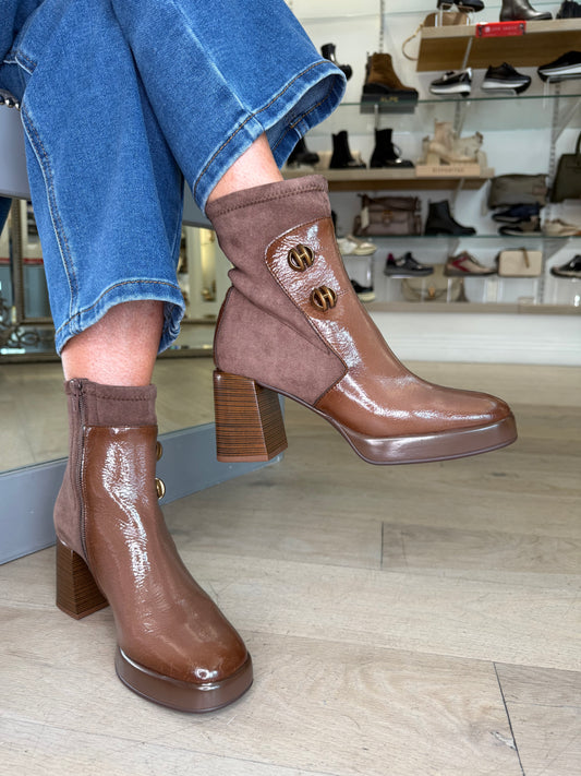 Hispanitas - Mocha Flexy Patent/ Stretch Suede Block Heel Boot