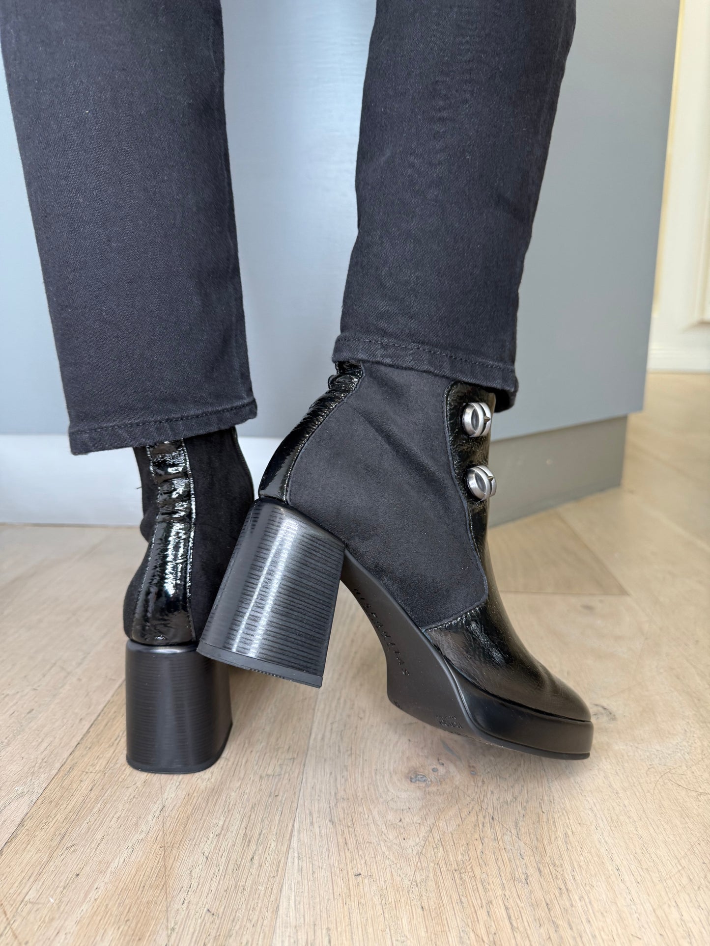 Hispanitas - Black Flexy Patent/ Stretch Suede Block Heel Boot