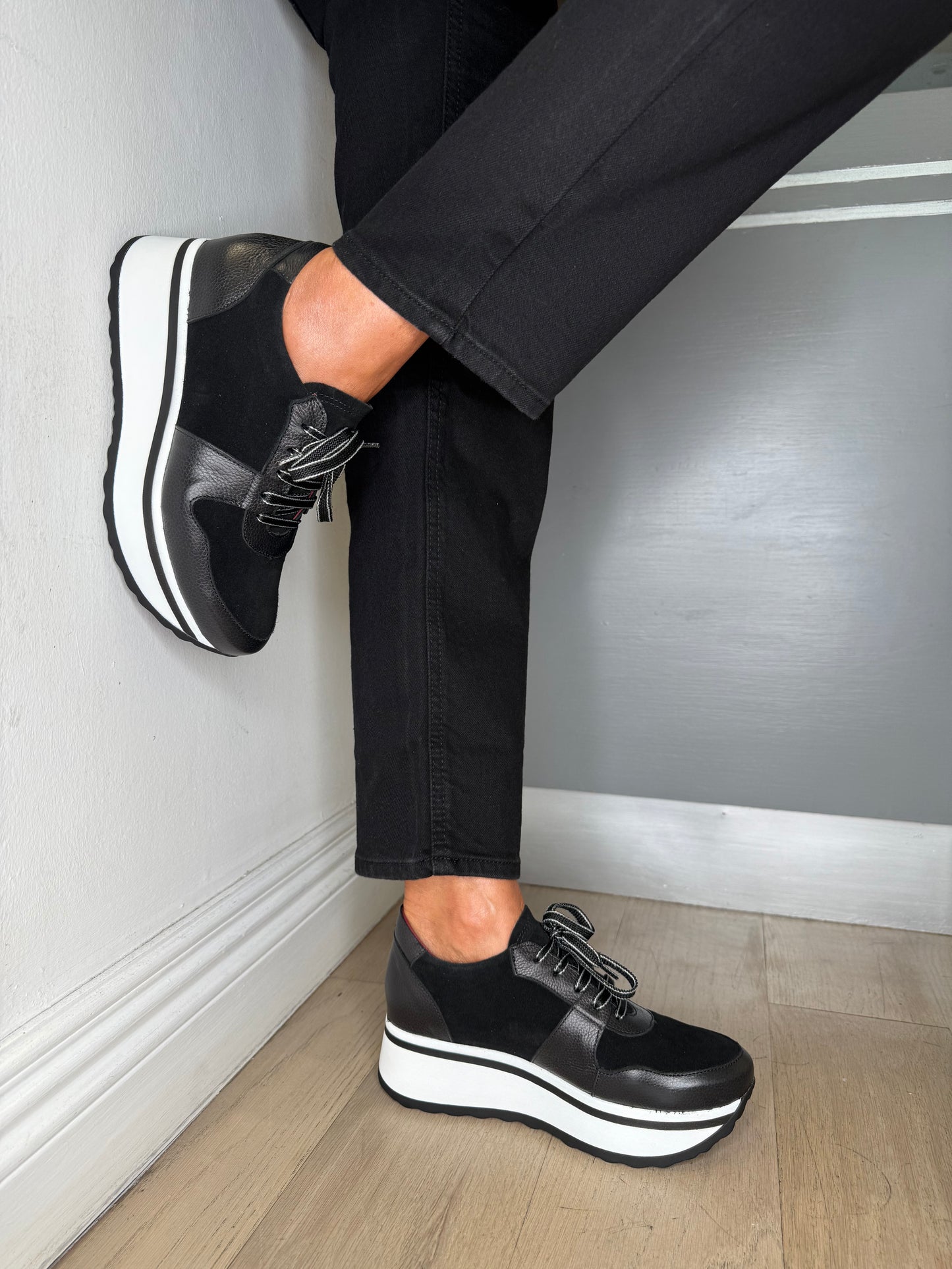 Jose Saenz - Black Suede/Leather Lace Up White Chunky Sole Shoe