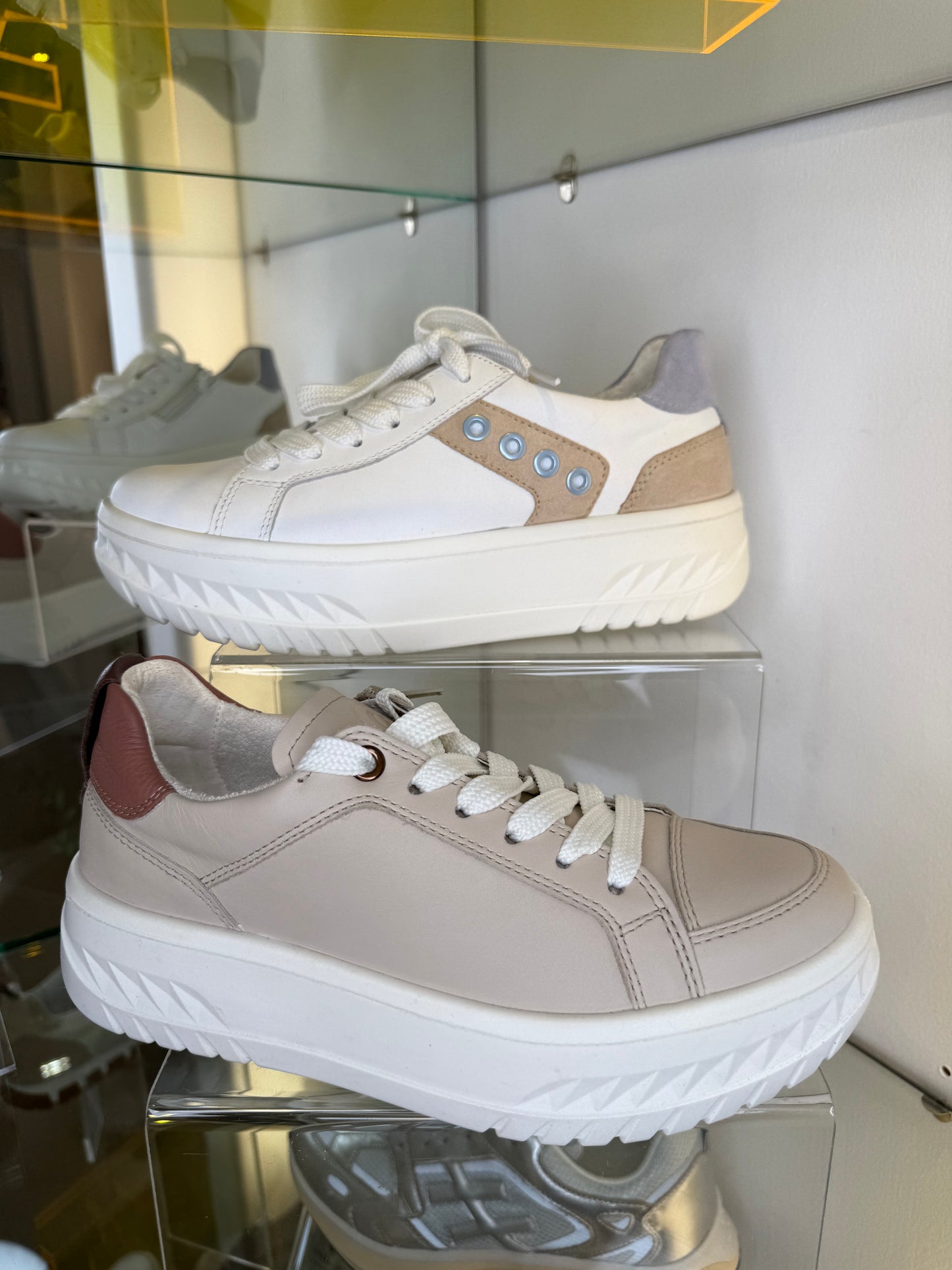 Ara - Taupe Leather Flatform Side Zip Trainer With Soft Brown Trim