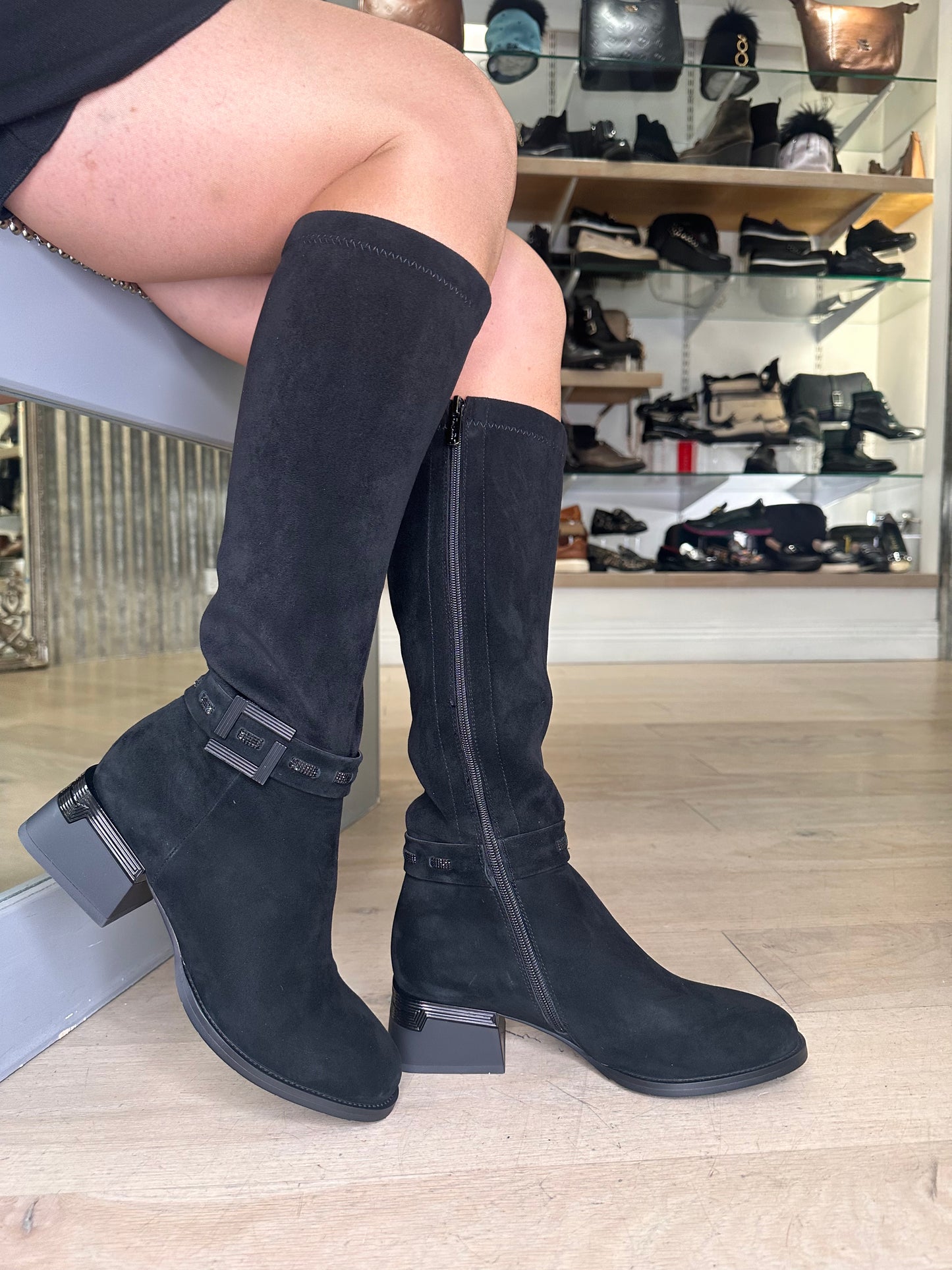 Loretta Vitale - Long Suede Black Boot With Small Block Heel