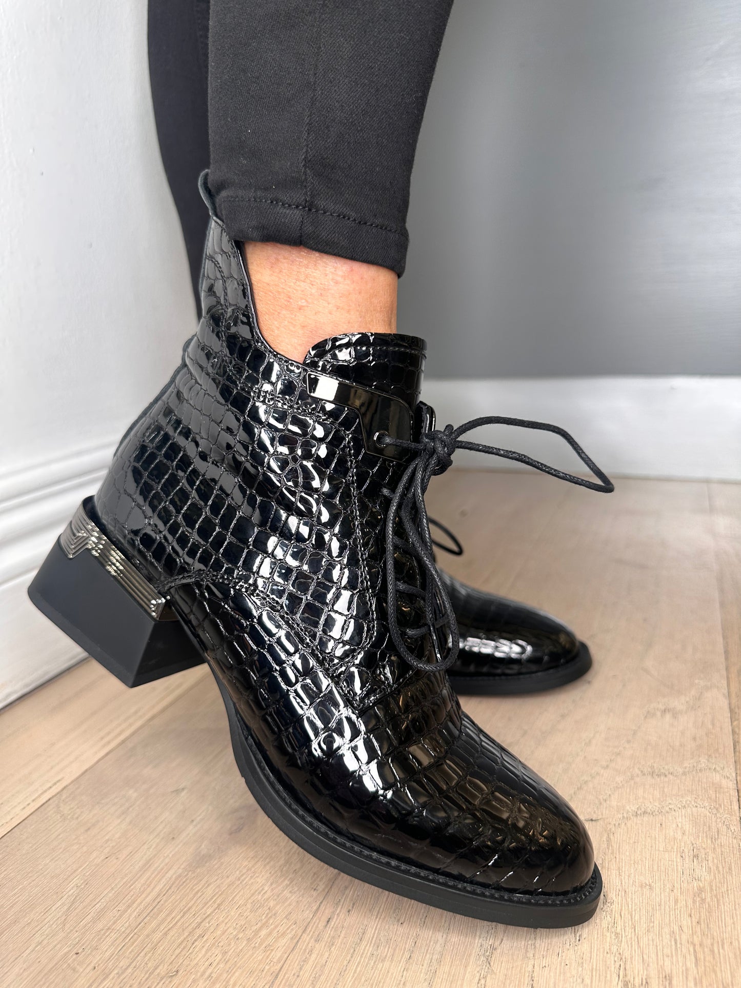 Loretta Vitale - Black Mock Croc Flexy Patent Leather Boot