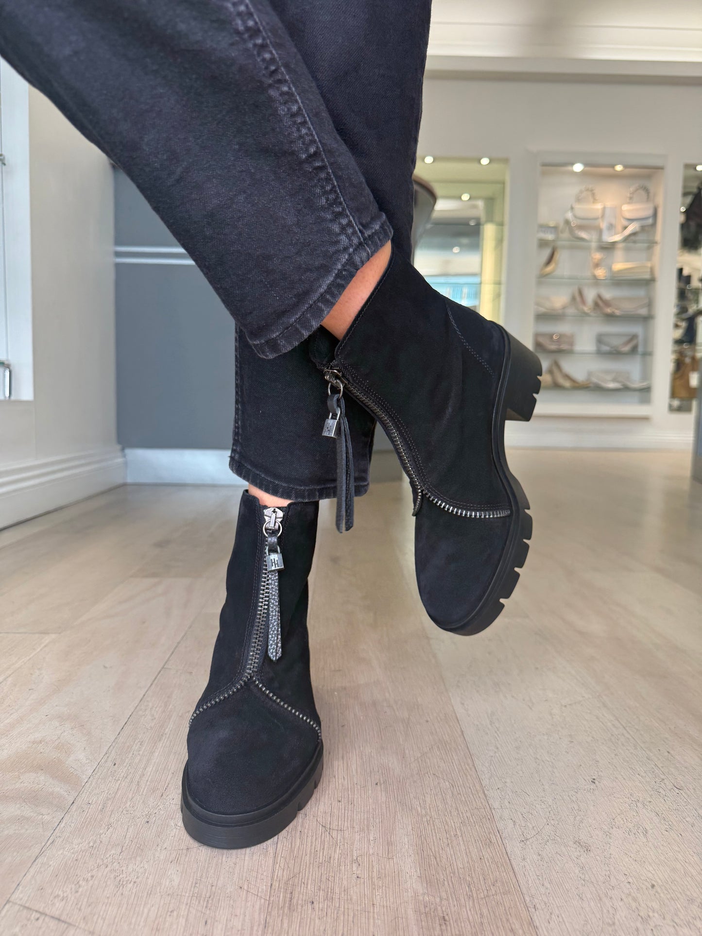 Hispanitas - Black Distressed Suede Chunky Sole Boot With Zip Detail Trim