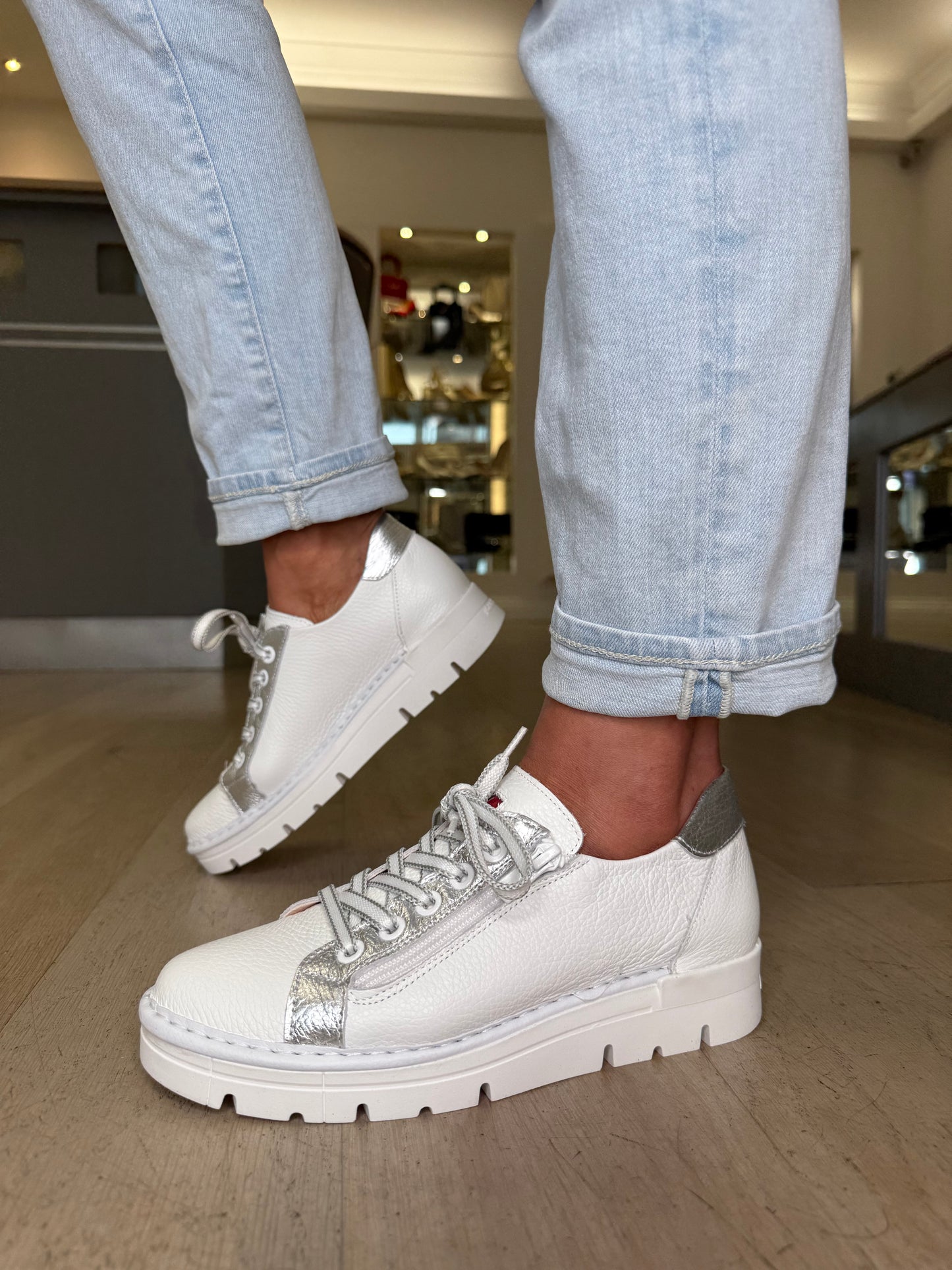 Jose Saenz - White Nappa Leather Lace Up Shoe With Silver Metallic Trim & Side Zip