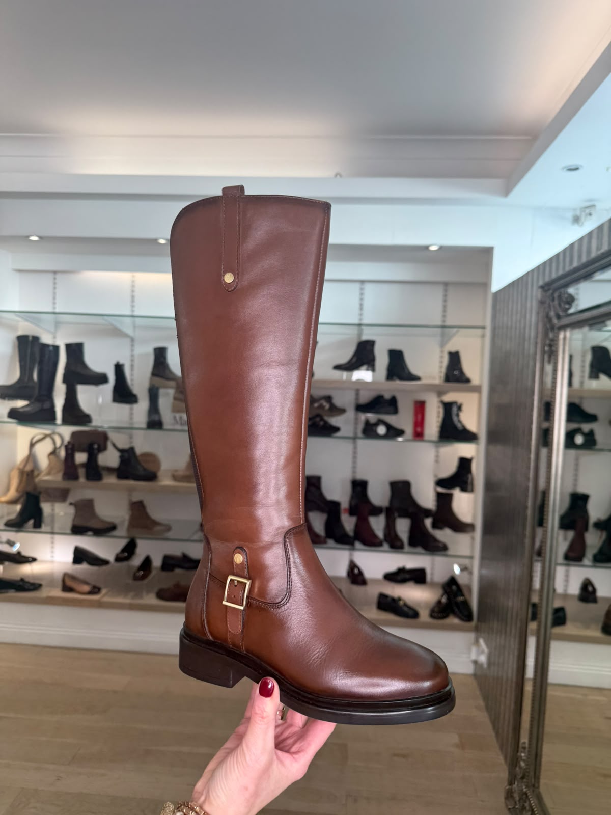 Yokono - Long Brown Chelsea Style Riding Boot