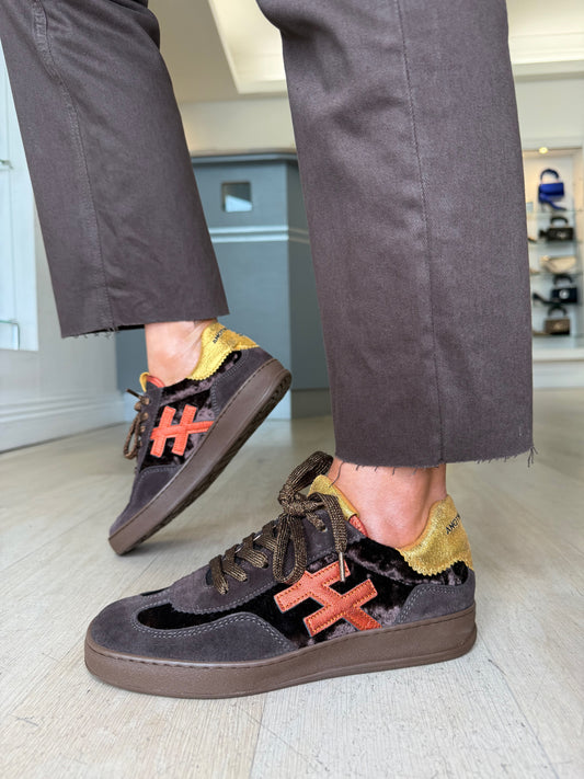 Another Trend - Chocolate Brown Suede/Velvet Trainer With Metallic Orange & Gold Trim