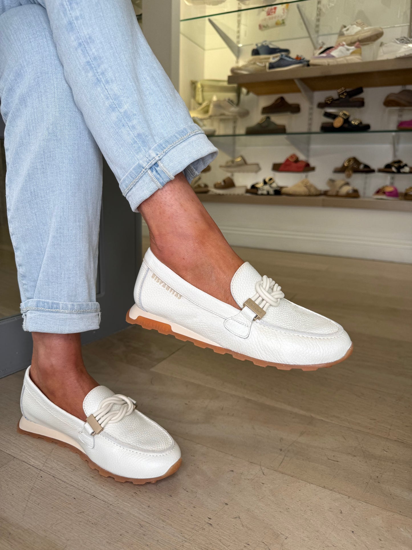 Hispanitas -Off White Leather Moccasin