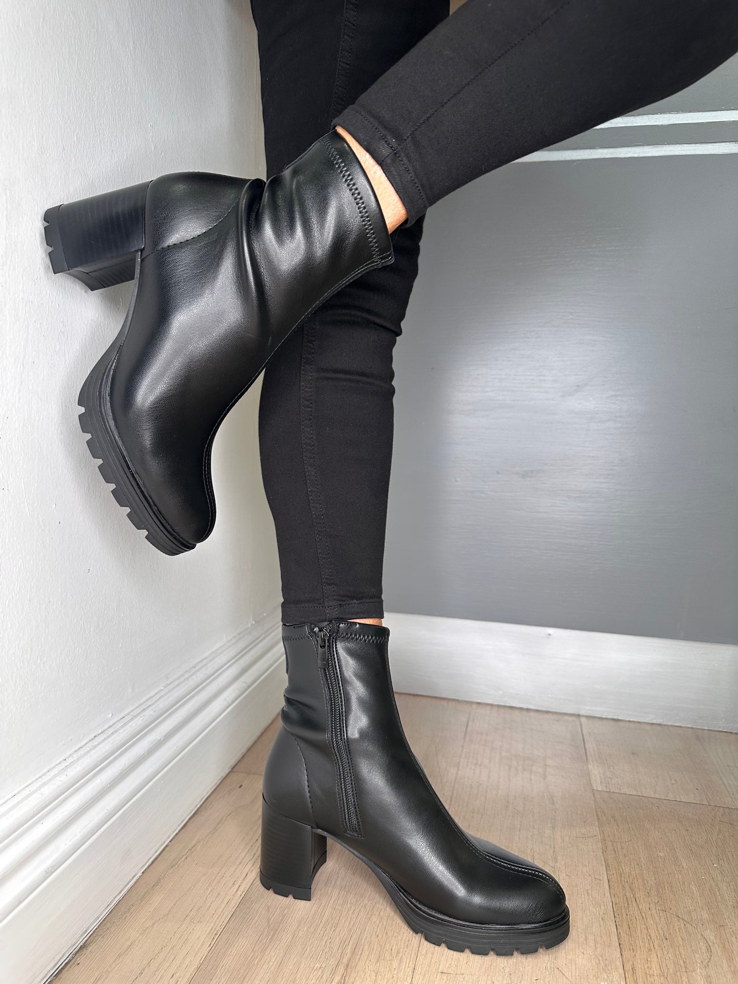 Viguera - Black Sock Boot With Block Heel & Platform Sole