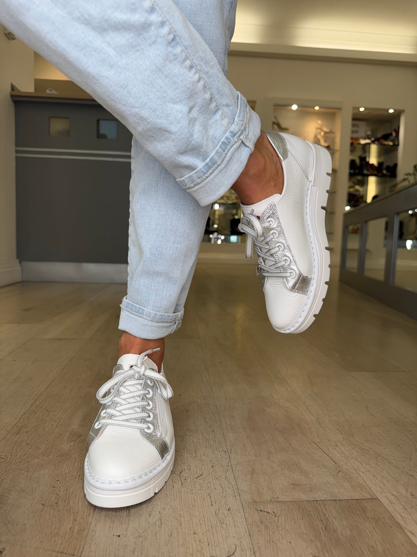Jose Saenz - White Nappa Leather Lace Up Shoe With Silver Metallic Trim & Side Zip
