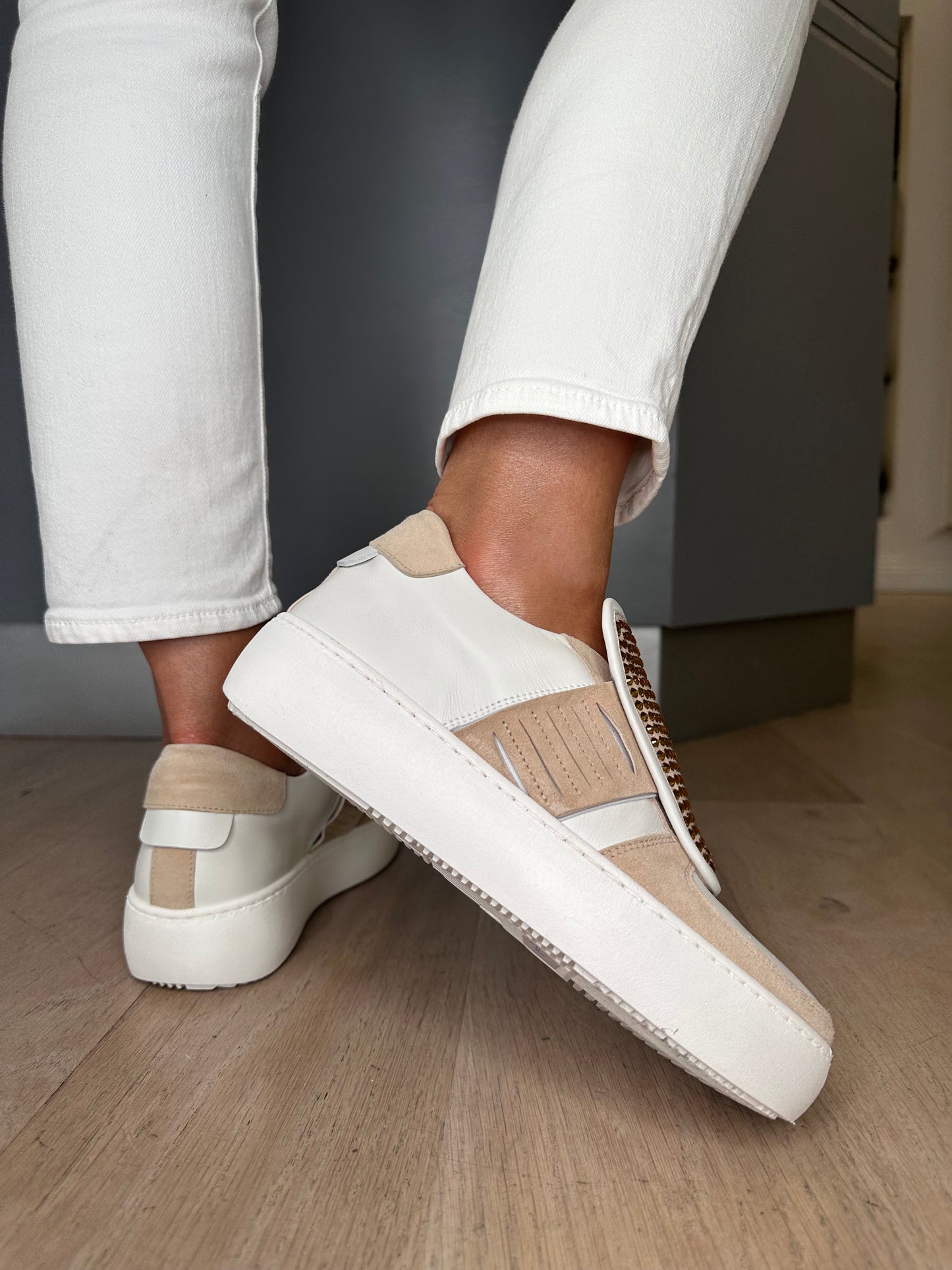 Oxitaly ( Fratelli Russo) 'Claire' White Leather/Sand Suede Flatform Studded Trainer