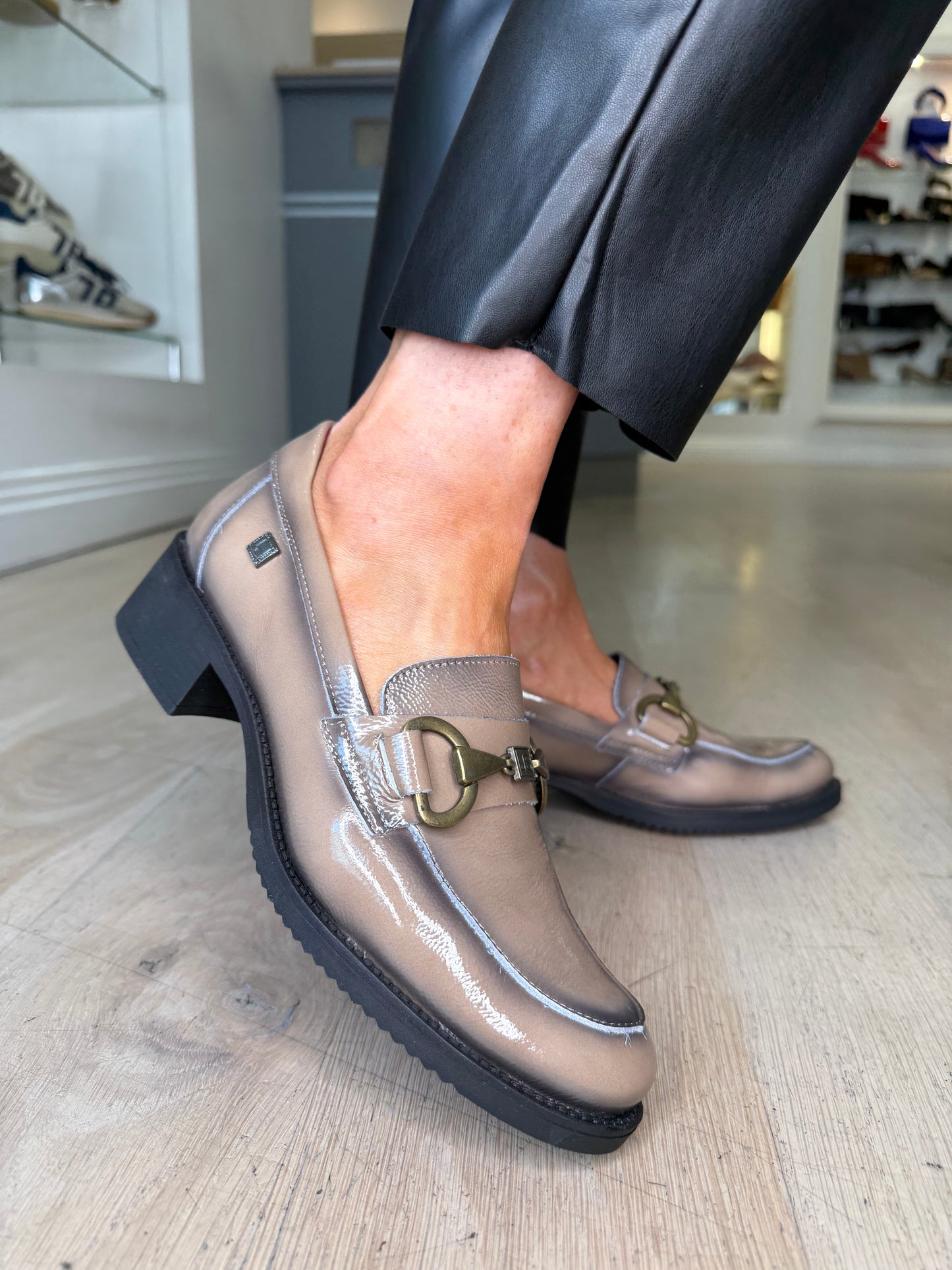 Jose Saenz - Taupe Flexy Patent Loafer