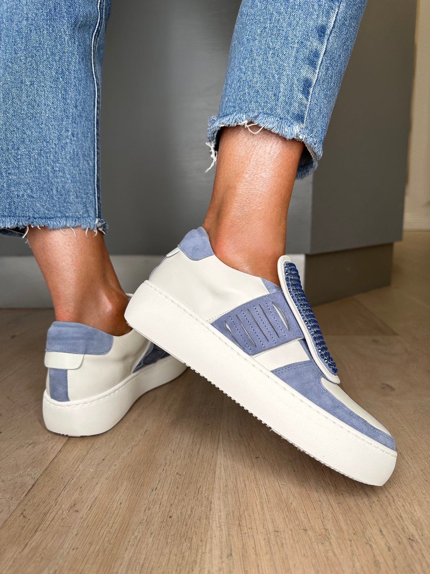 Oxitaly ( Fratelli Russo) 'Claire' White Leather/Denim Blue Flatform Studded Trainer