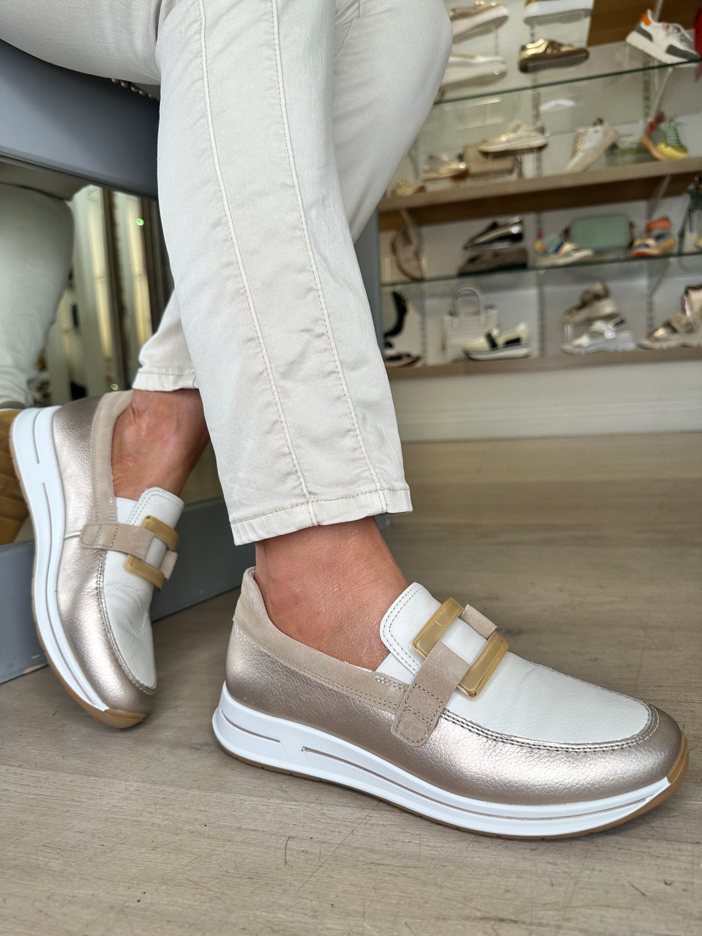 Ara - Rich Cream/Bronze Leather Slip On Shoe