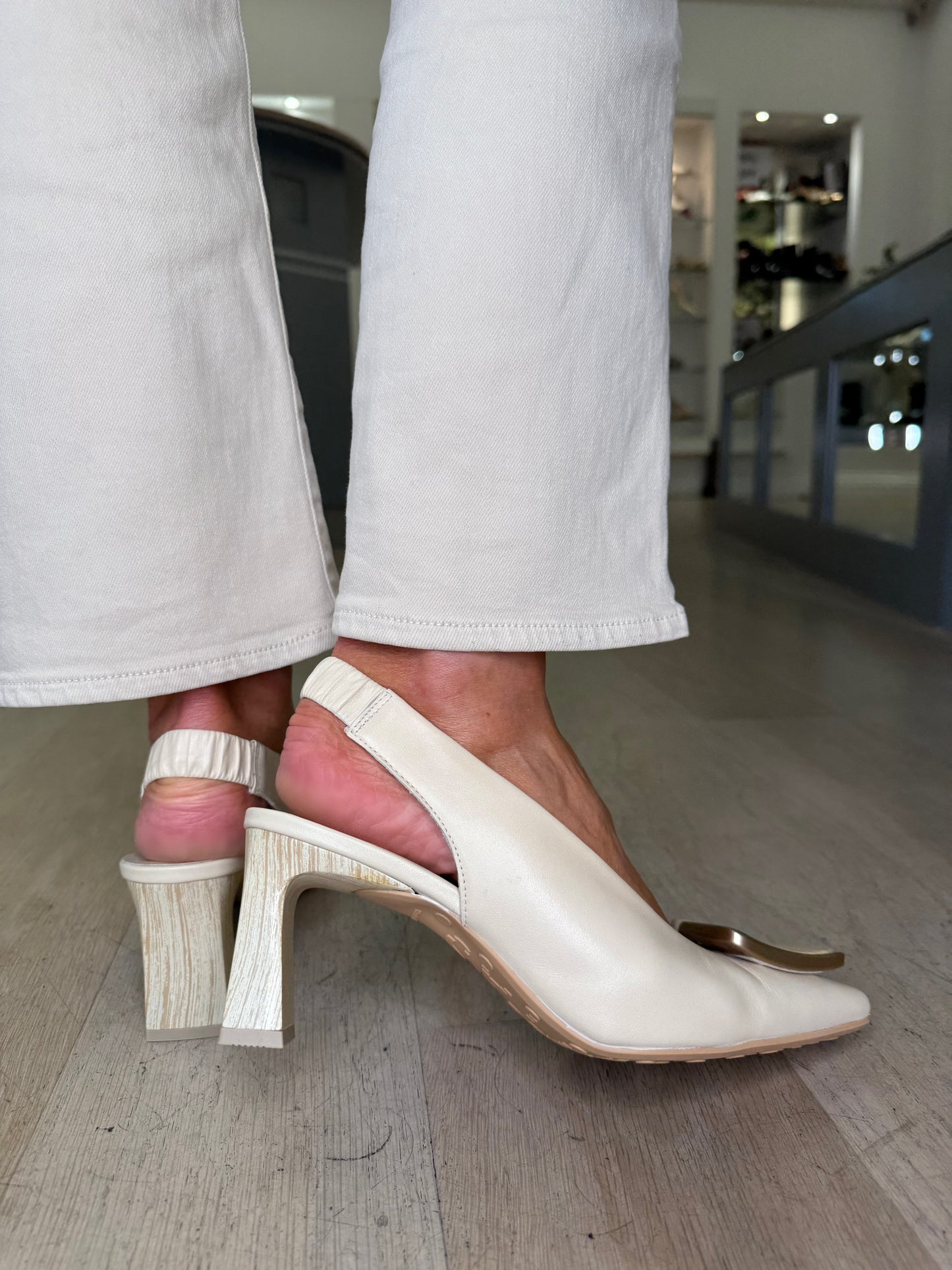 Hispanitas - Rich Cream Soft Leather Slingback Block Heel Shoe